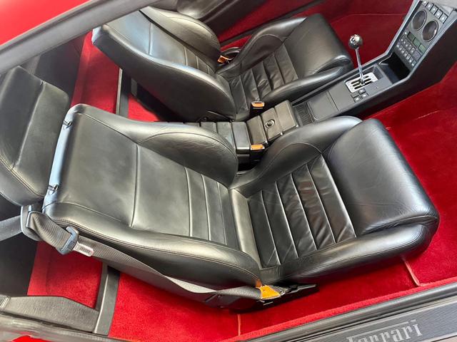 1990 Ferrari 348 TB — Photo 19 / 21