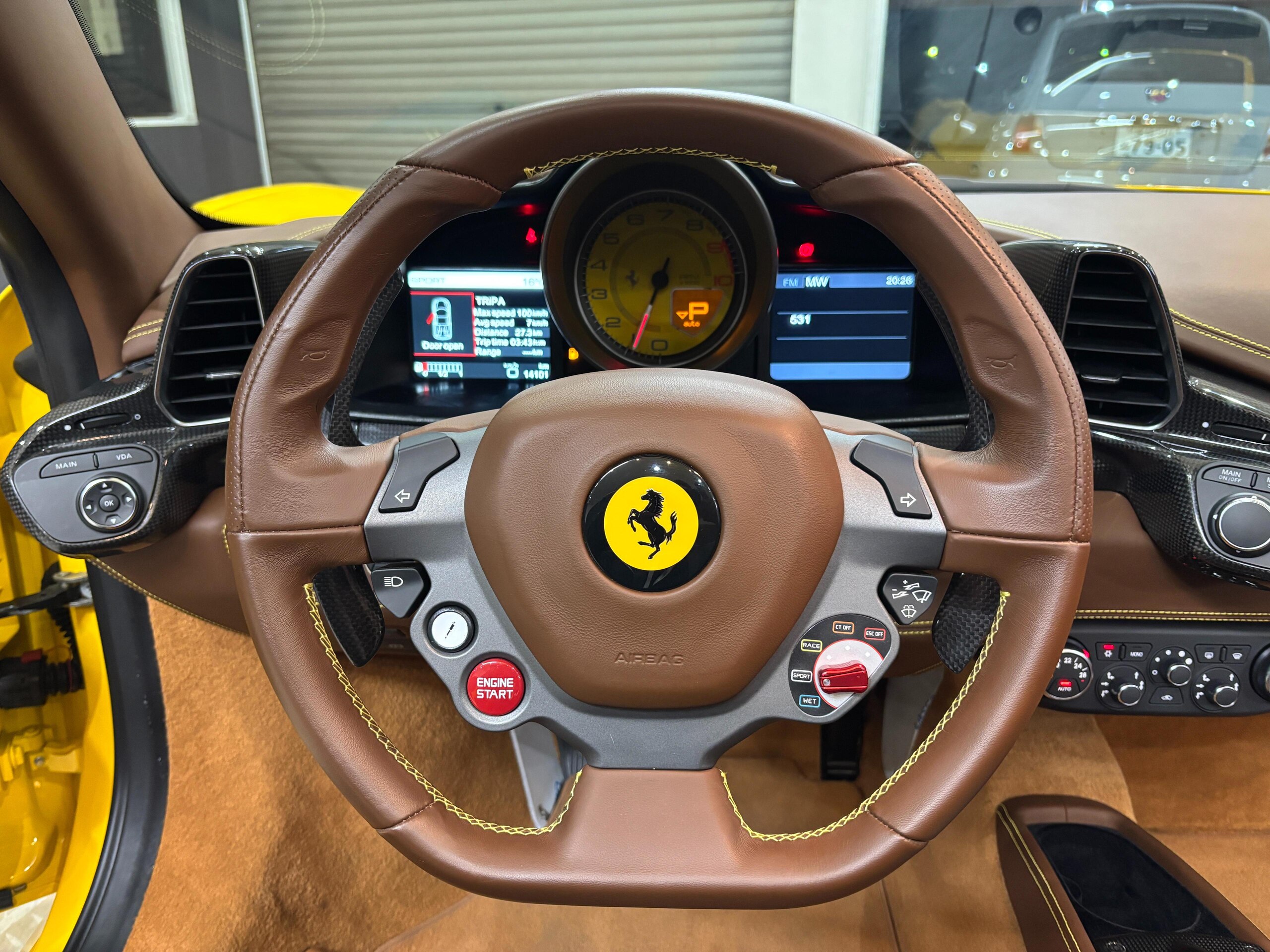 2012 Ferrari 458 Spider — Photo 12 / 19