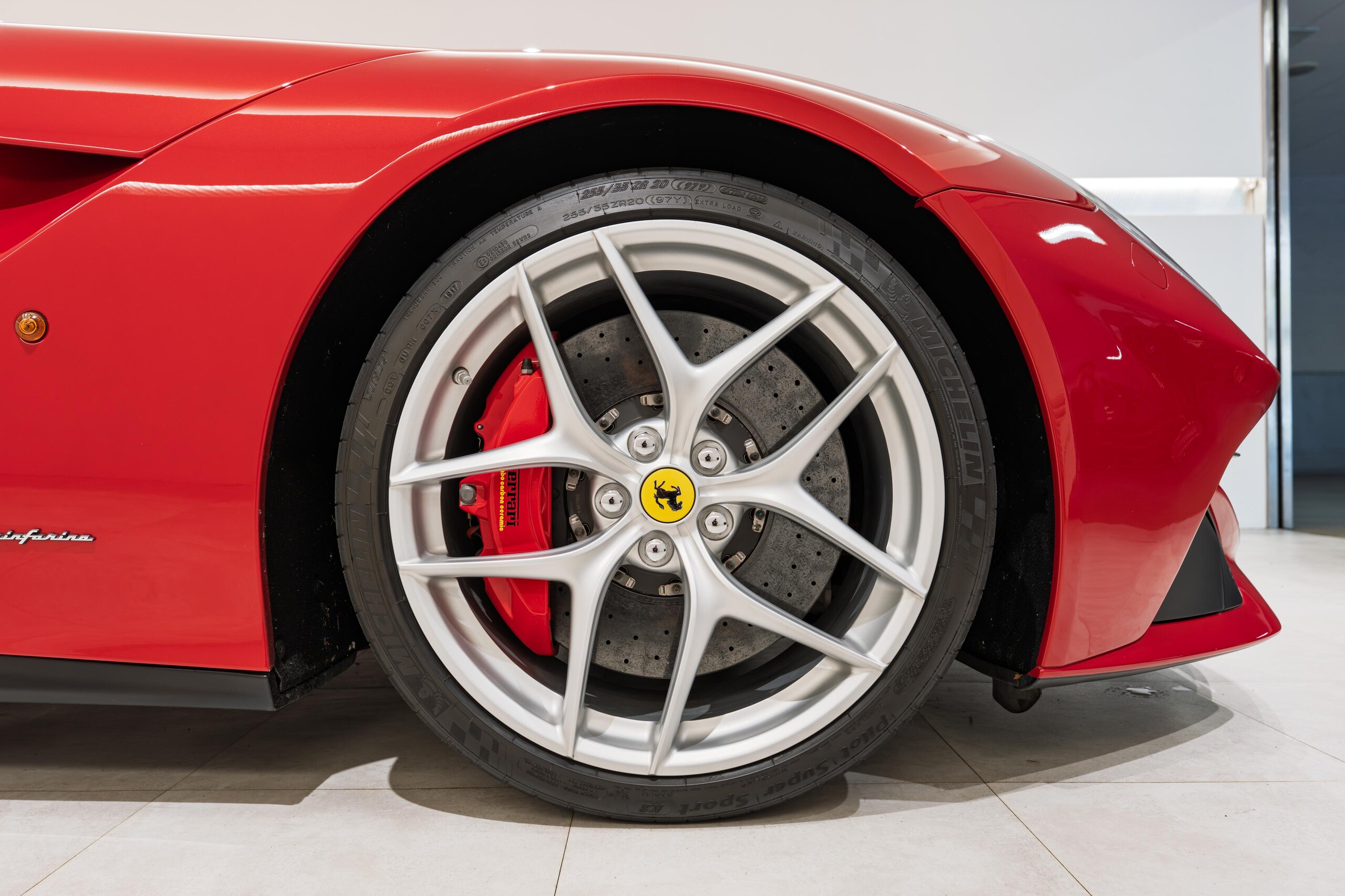 2015 Ferrari F12 Berlinetta — Photo 14 / 16