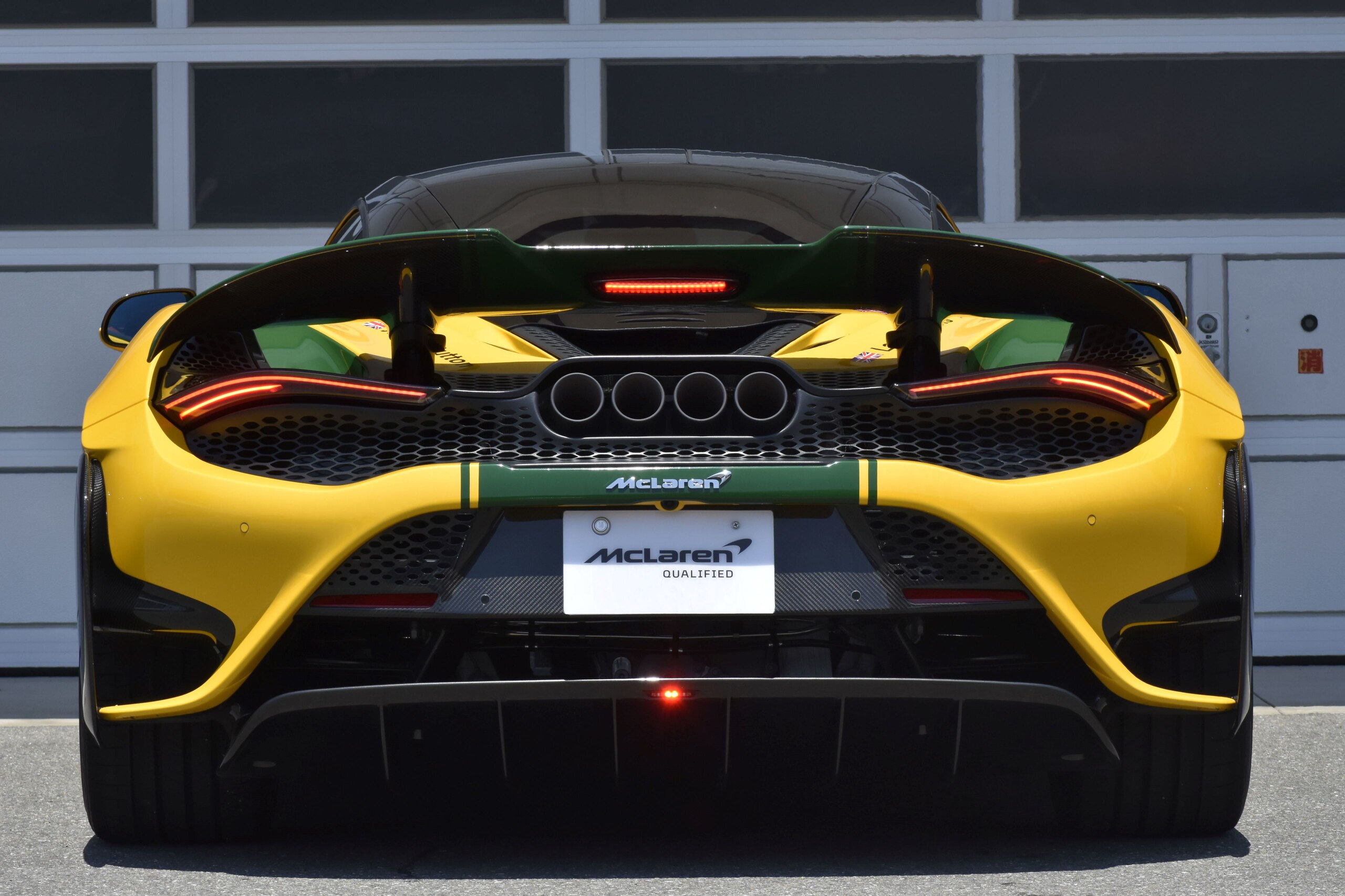 2021 McLaren 765LT — Photo 6 / 19