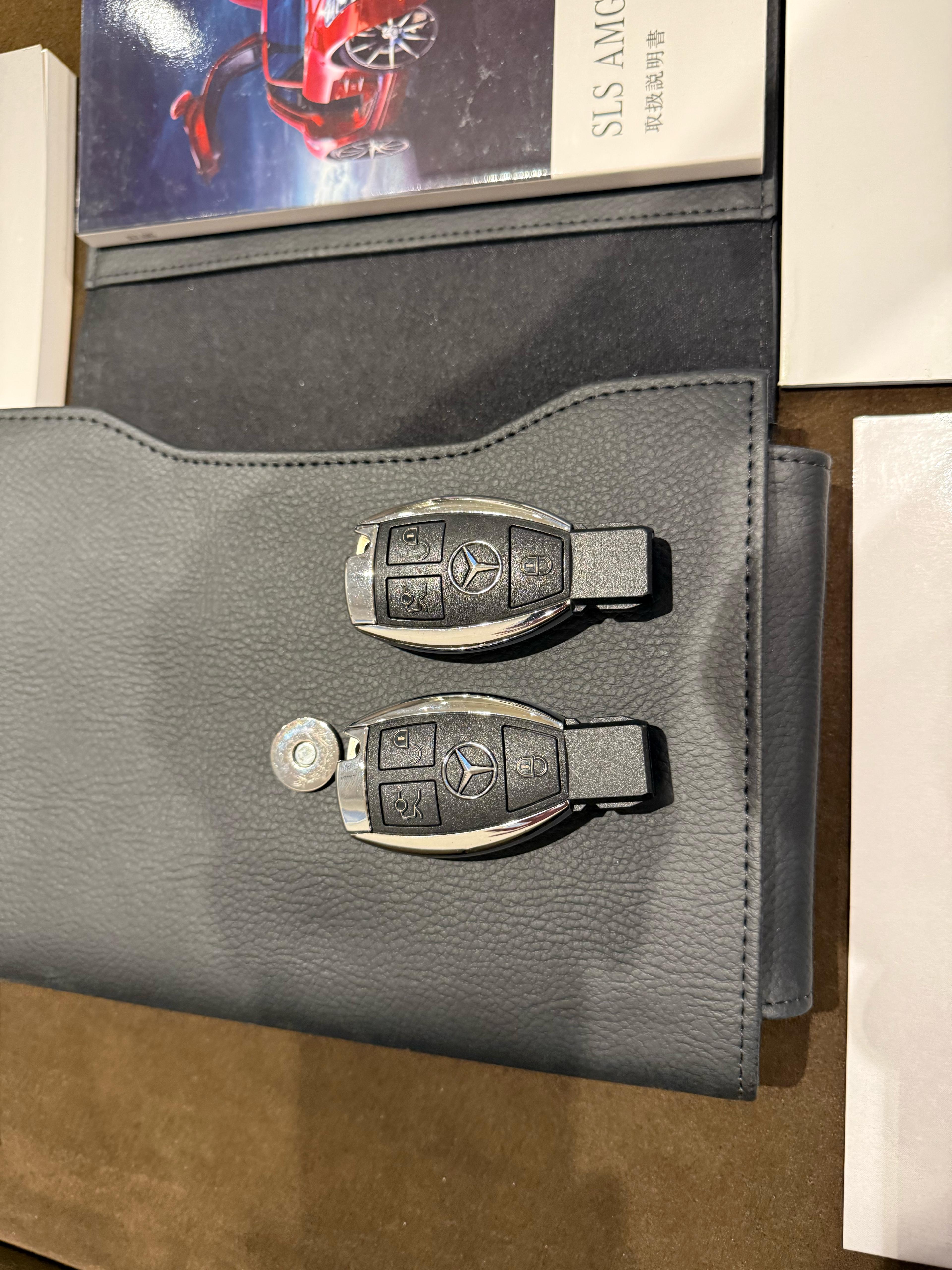 2011 Mercedes Benz SLS AMG — Photo 17 / 17