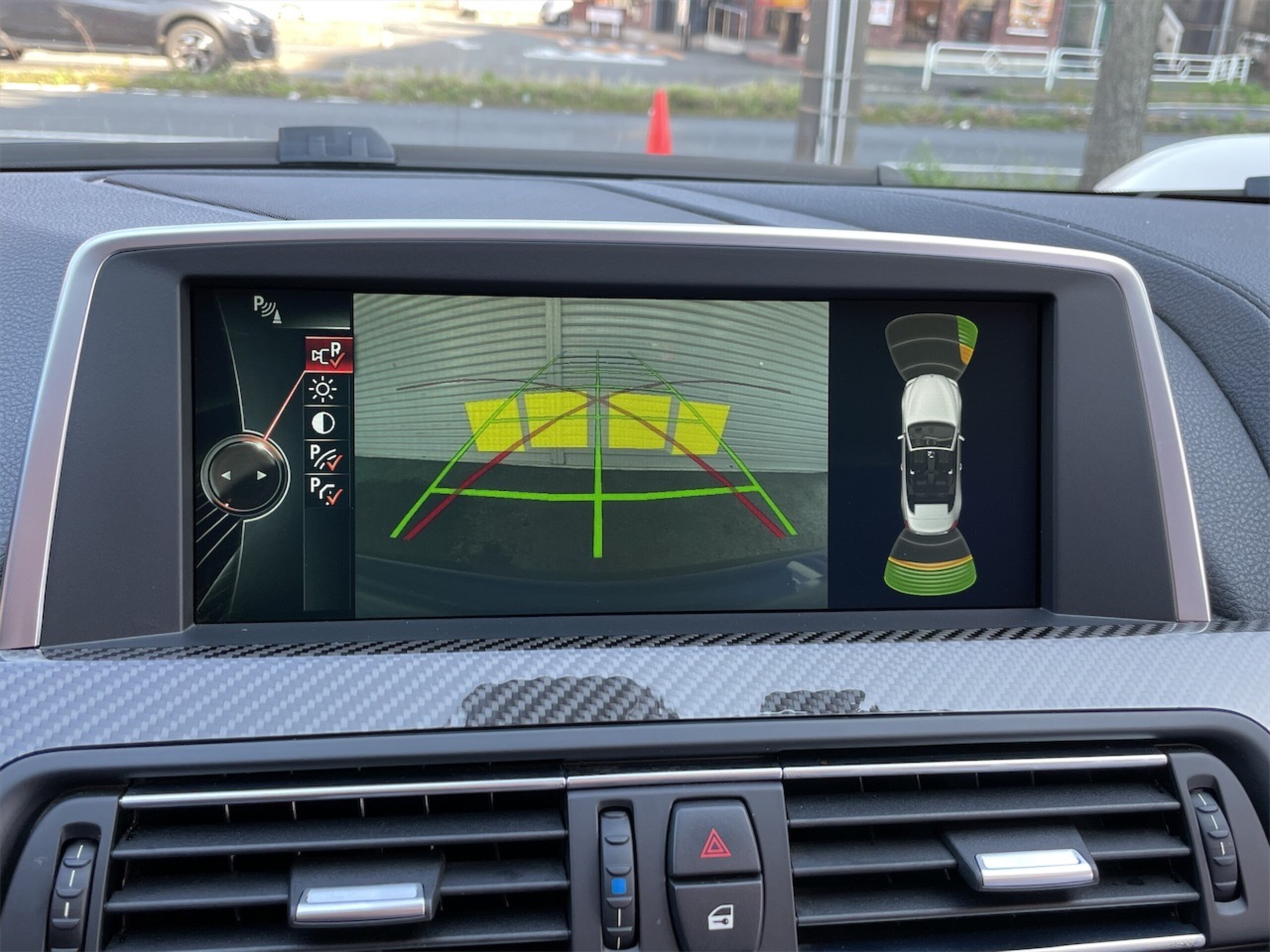 2014 BMW M6 Cabriolet — Photo 21 / 37