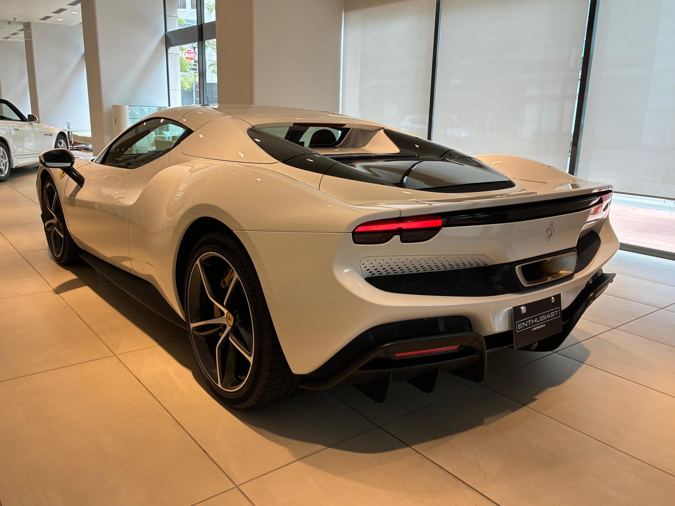 2025 Ferrari 296GTS — Photo 30 / 76
