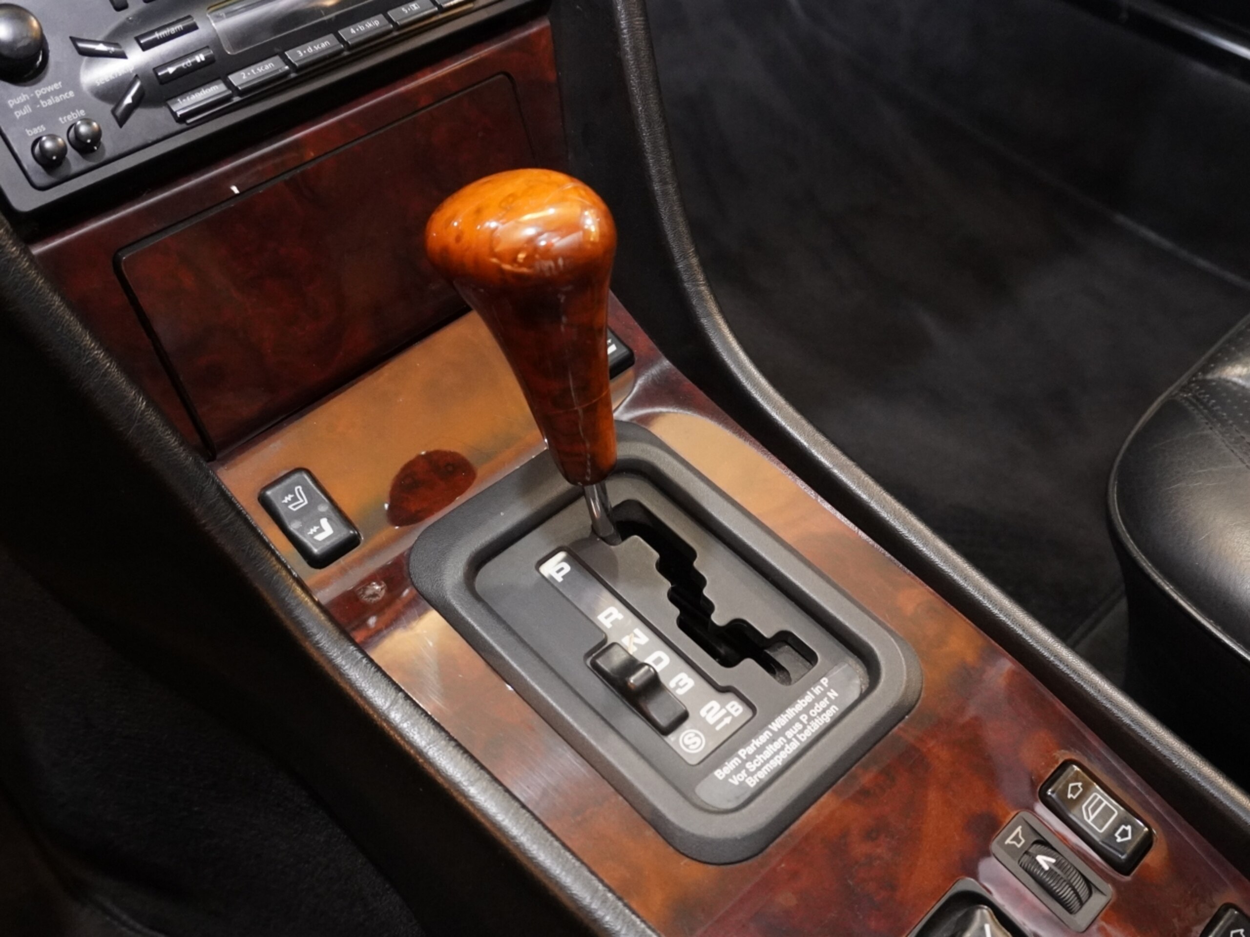 1994 Mercedes Benz E60 AMG — Photo 12 / 24