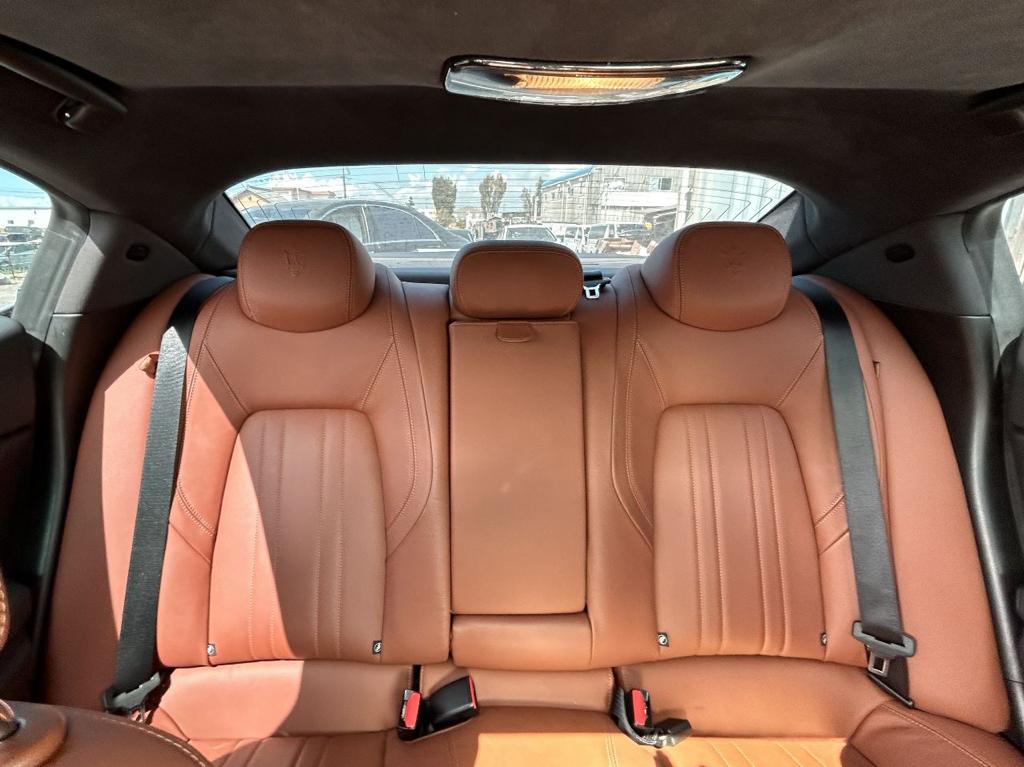 2016 Maserati Ghibli — Photo 14 / 19