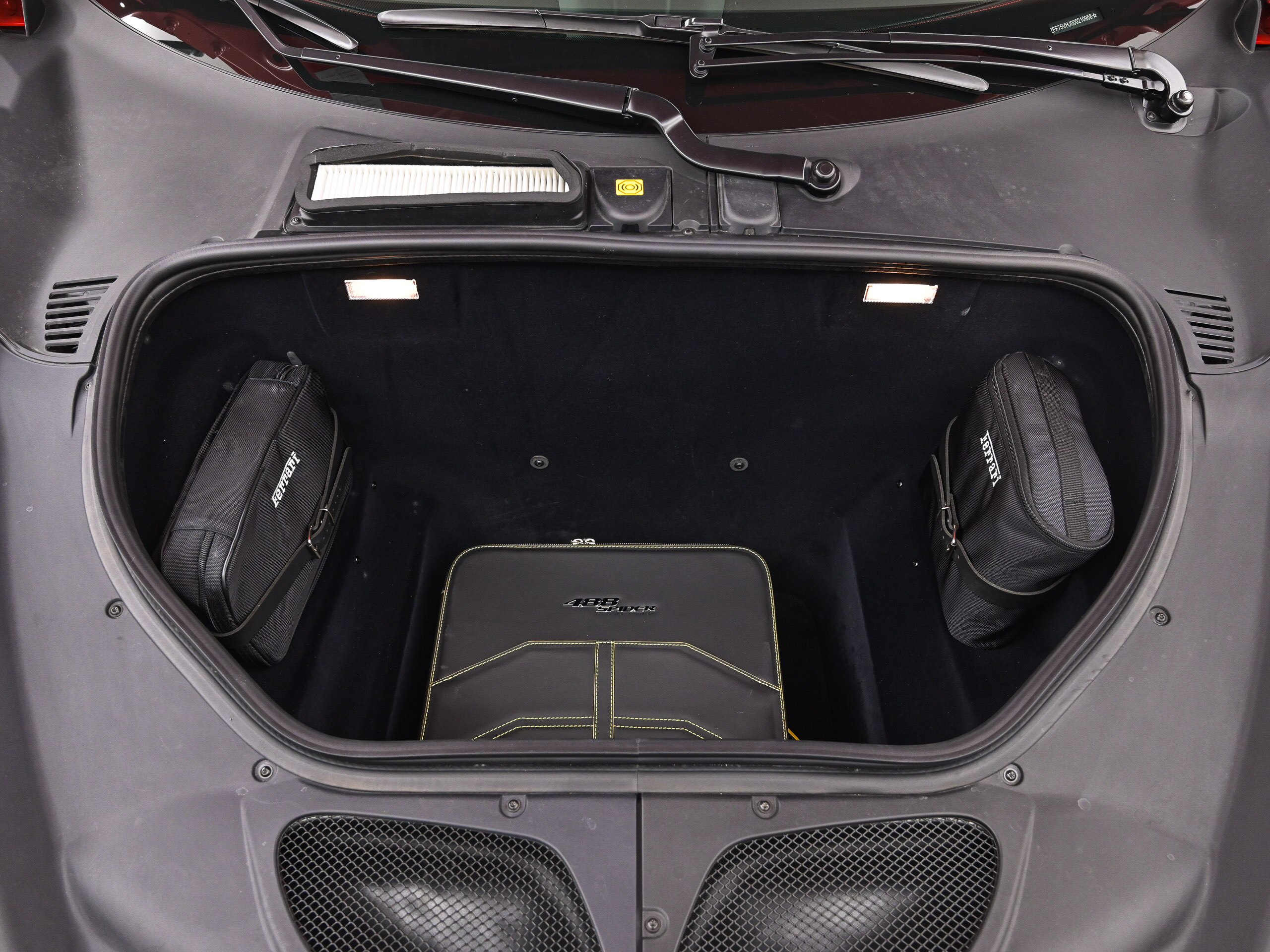 2015 Ferrari 458 Speciale — Photo 19 / 19