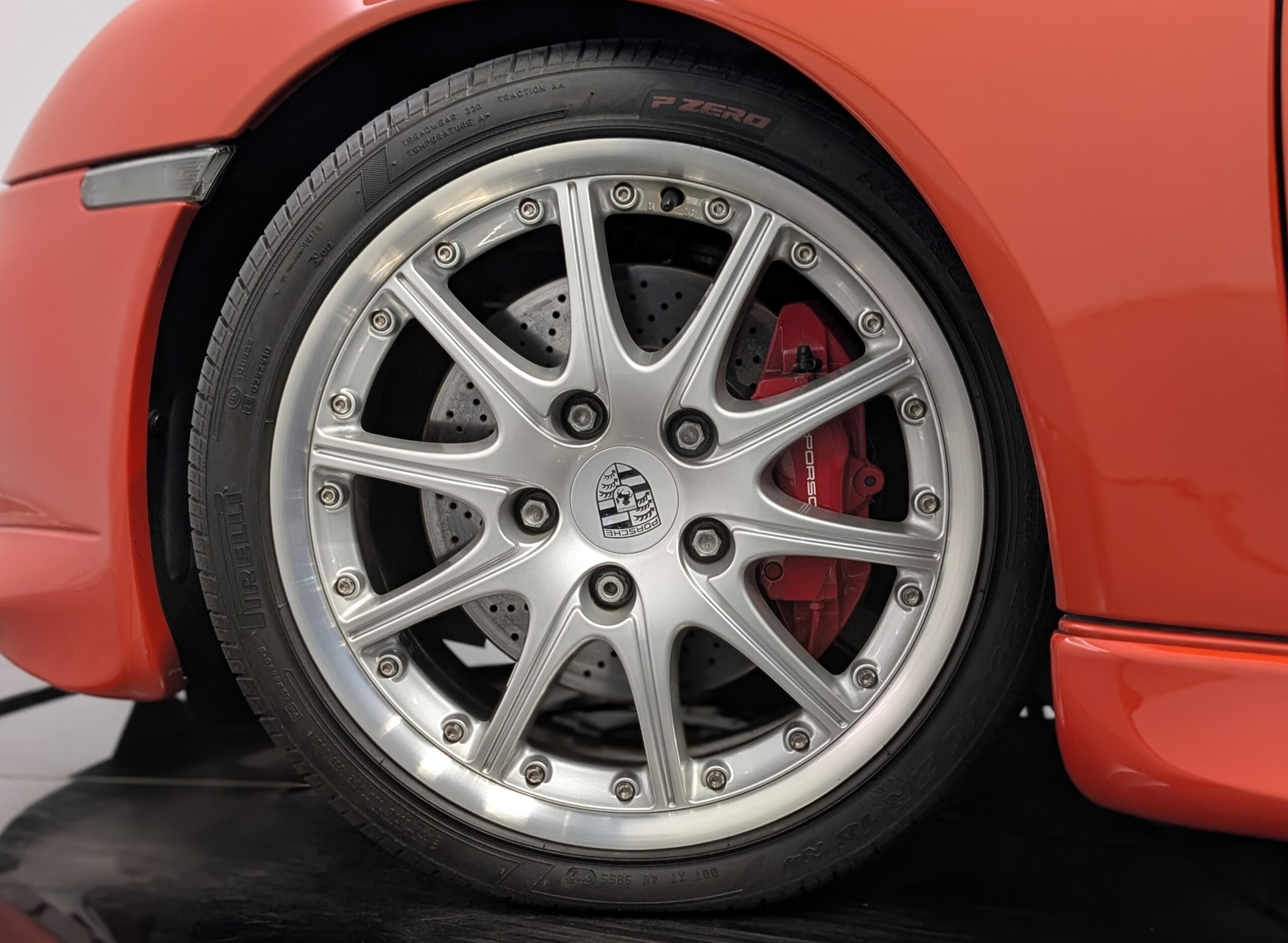 1999 Porsche 911 GT3 — Photo 22 / 24