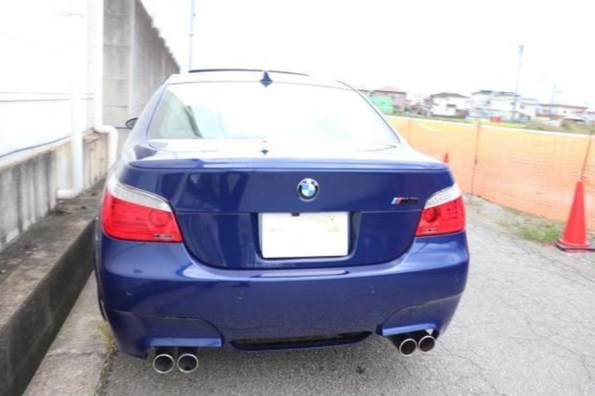 2006 BMW M5 — Photo 7 / 15
