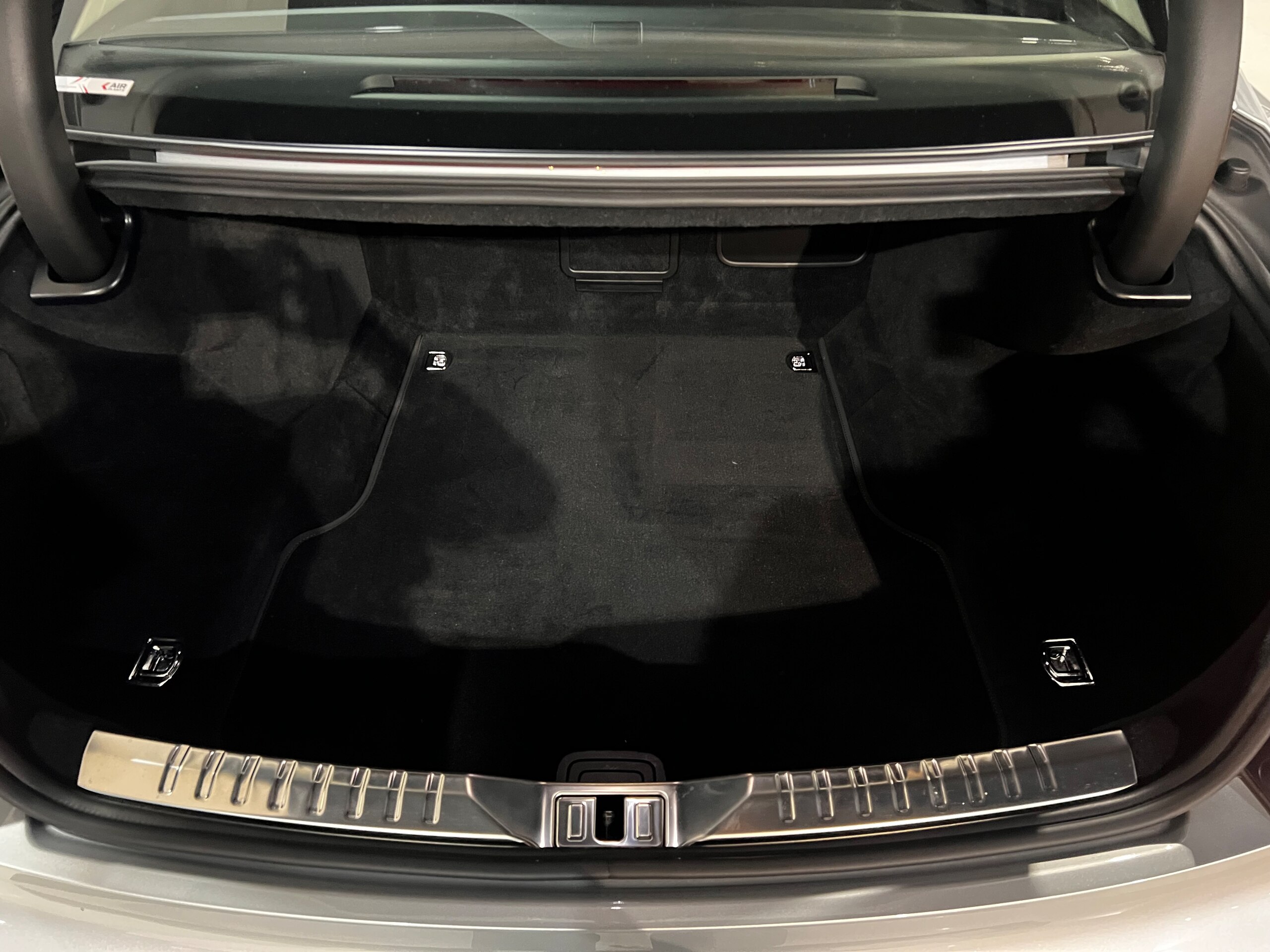 2020 Bentley Flying Spur — Photo 22 / 22