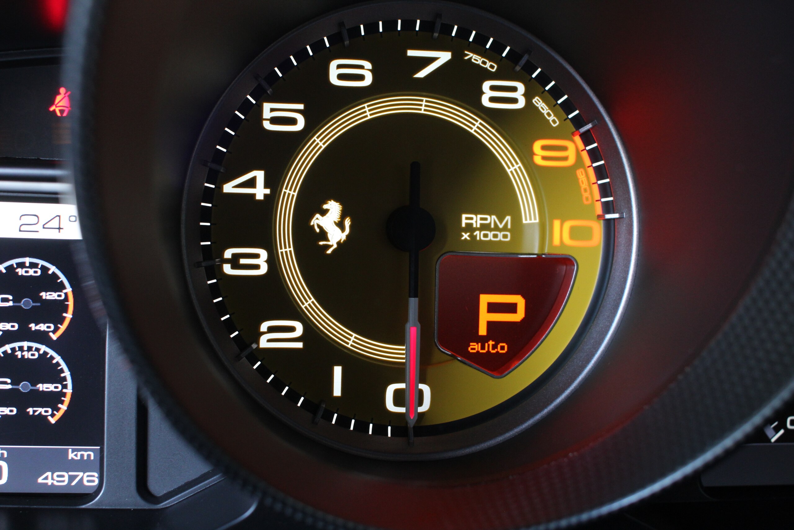 2014 Ferrari 458 Speciale — Photo 6 / 25