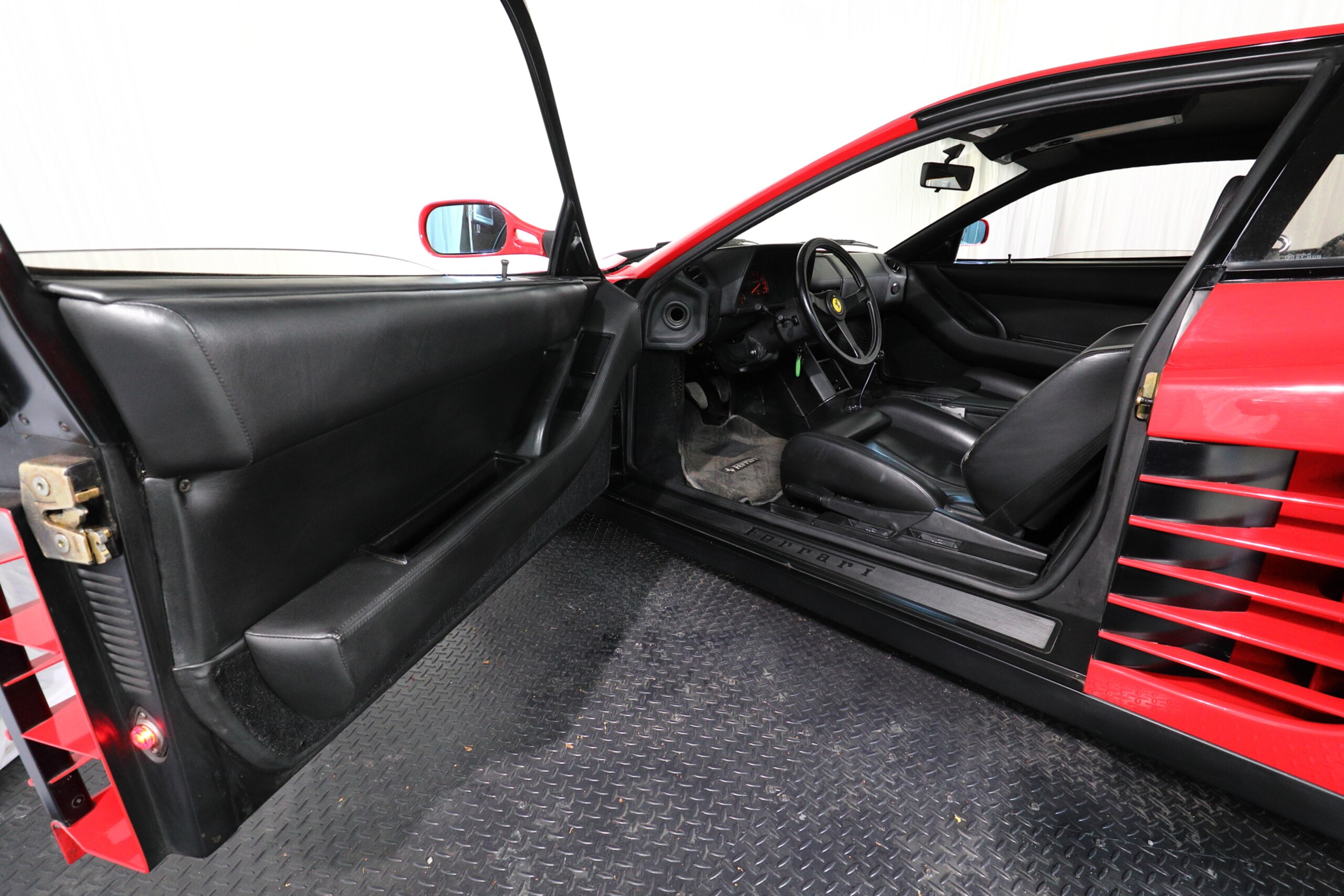 1991 Ferrari Testarossa — Photo 10 / 63