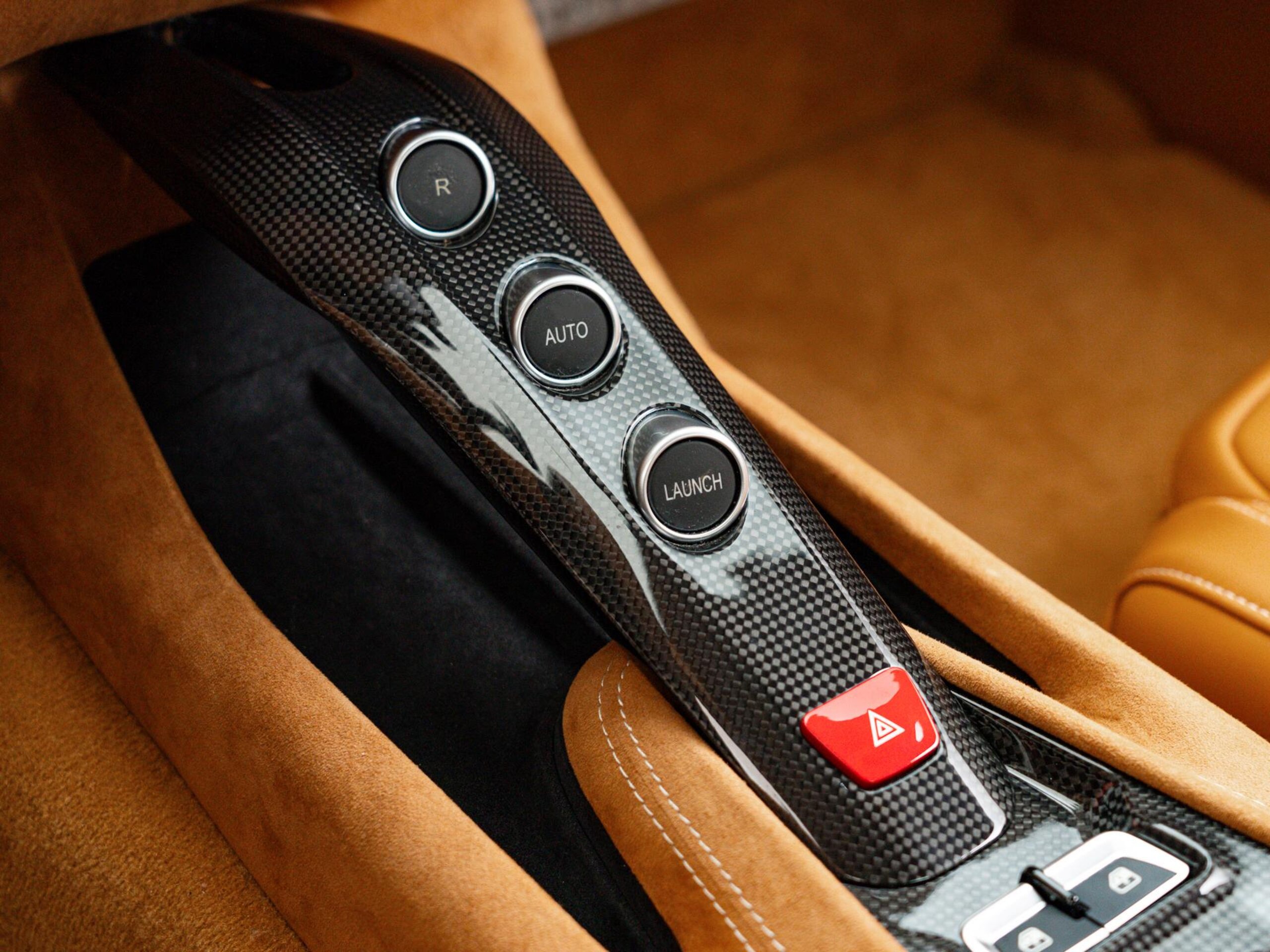 2014 Ferrari F12 Berlinetta — Photo 23 / 42
