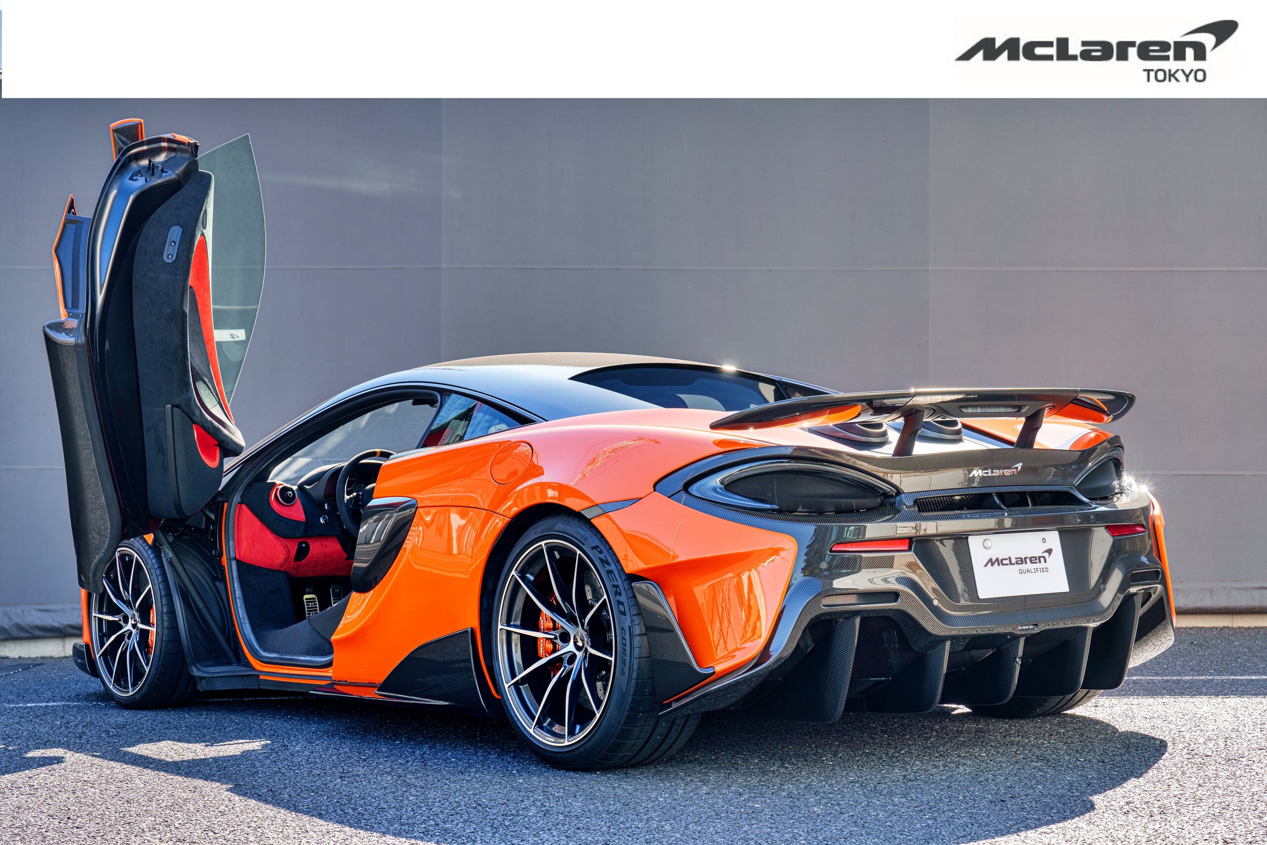 2019 McLaren 600LT — Photo 6 / 19