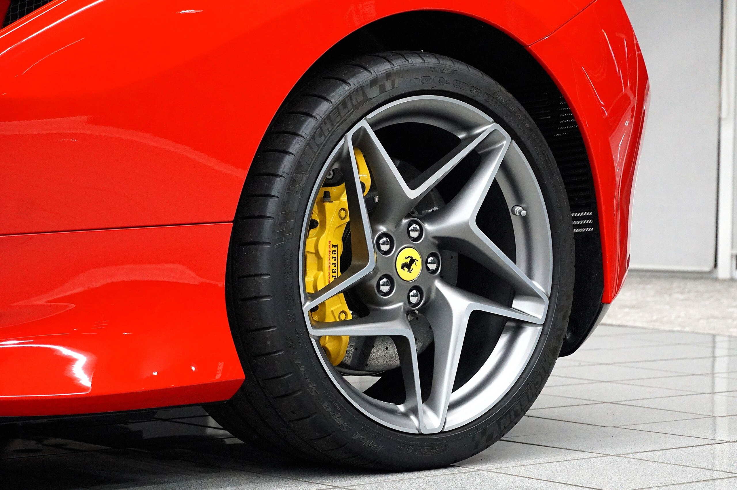 2022 Ferrari F8 Spider — Photo 47 / 52