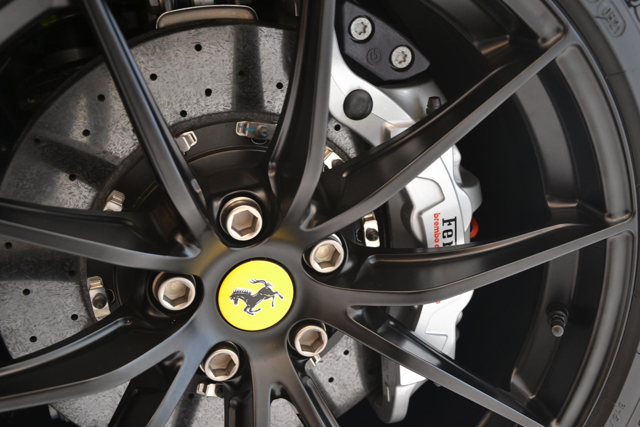 2016 Ferrari F12tdf — Photo 25 / 28