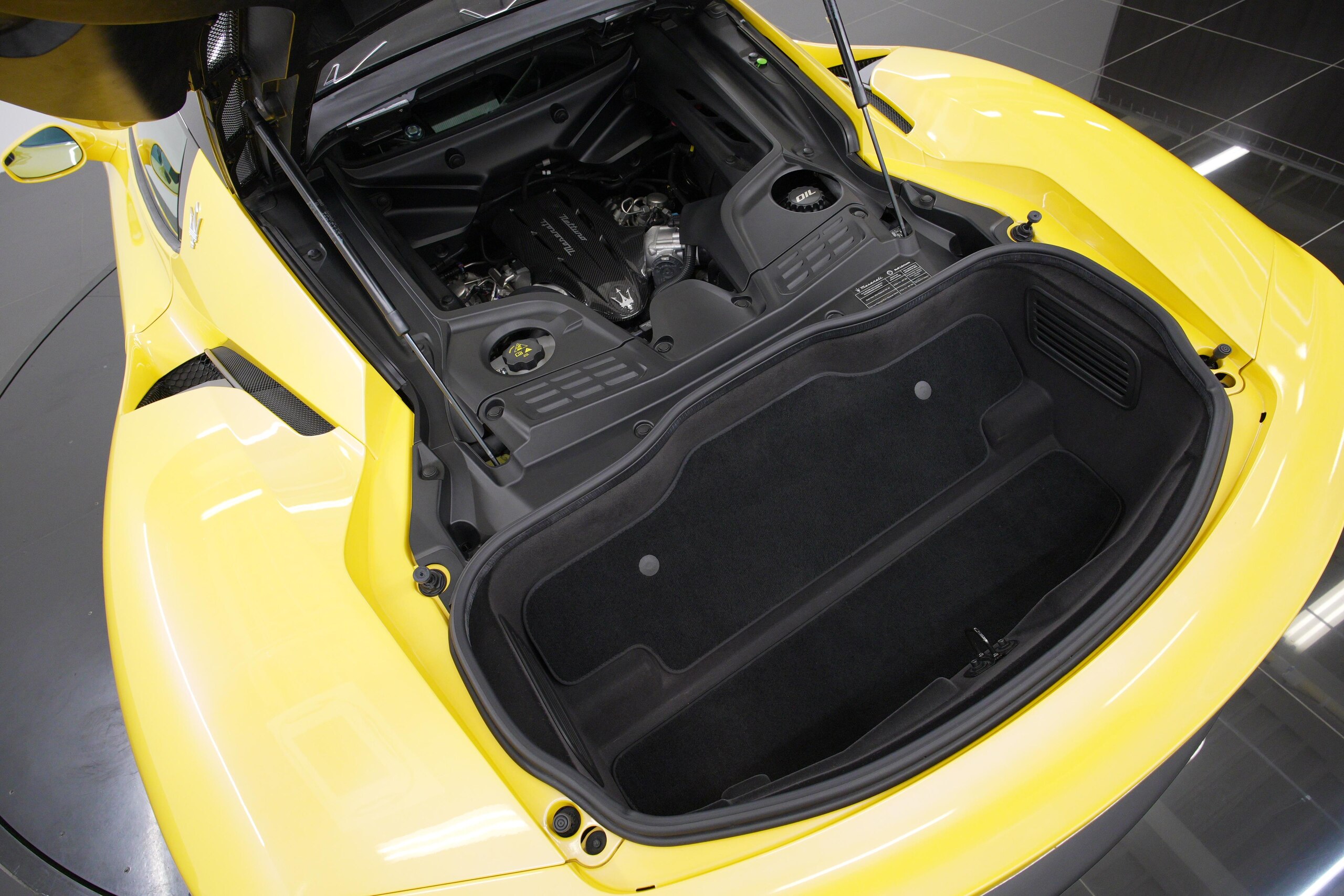 2022 Maserati MC20 — Photo 21 / 42