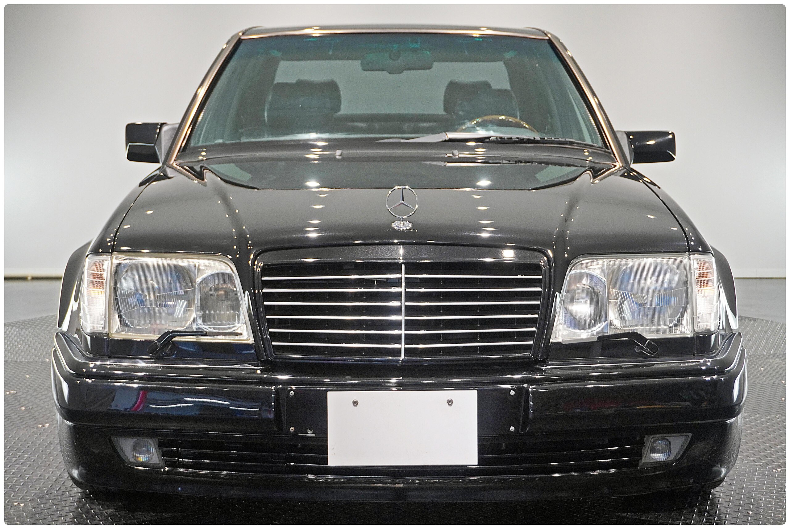 1995 Mercedes Benz E60 AMG WDB1240361B941965 for sale in Japan