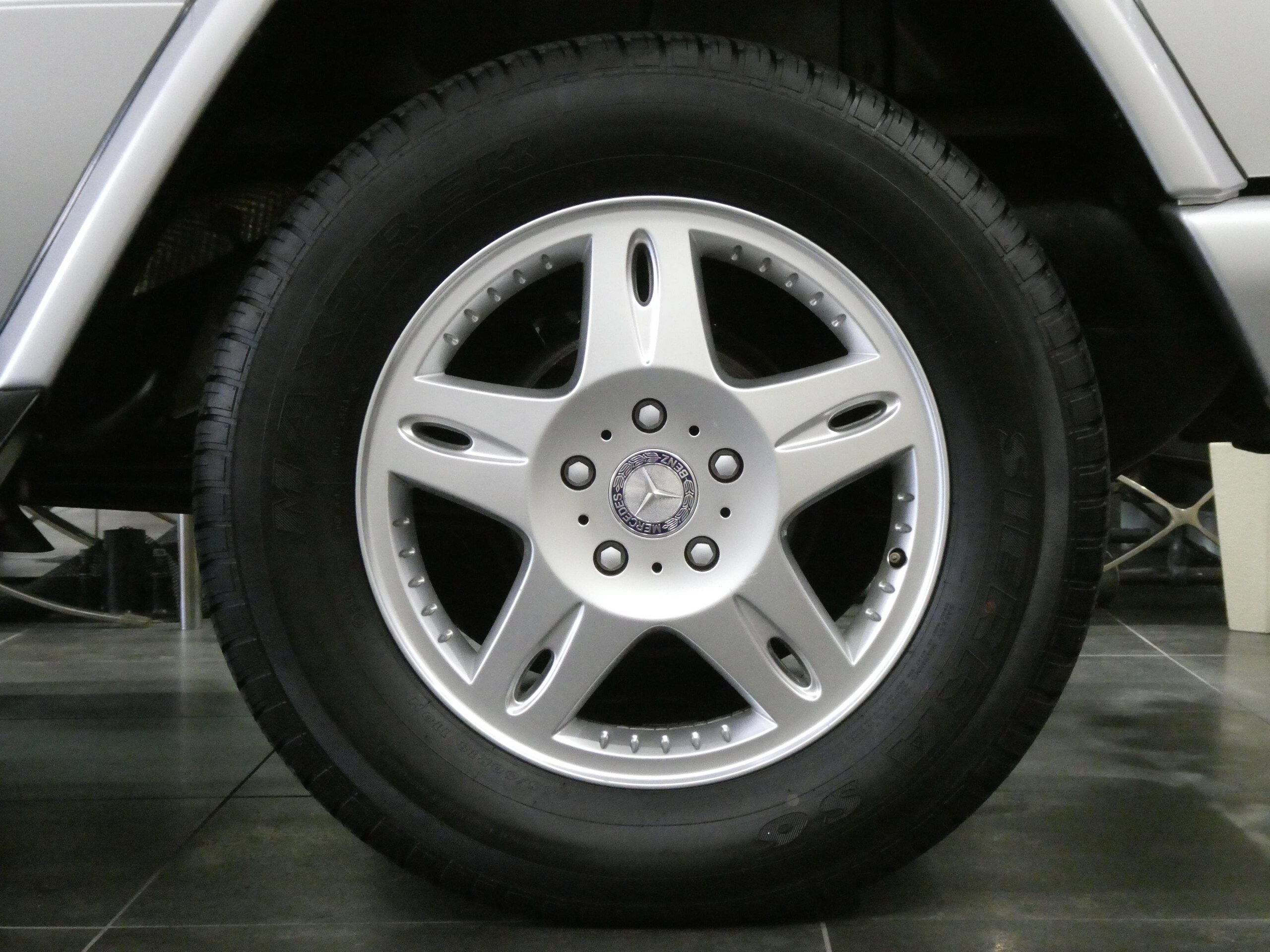 2003 Mercedes Benz G320 — Photo 25 / 28