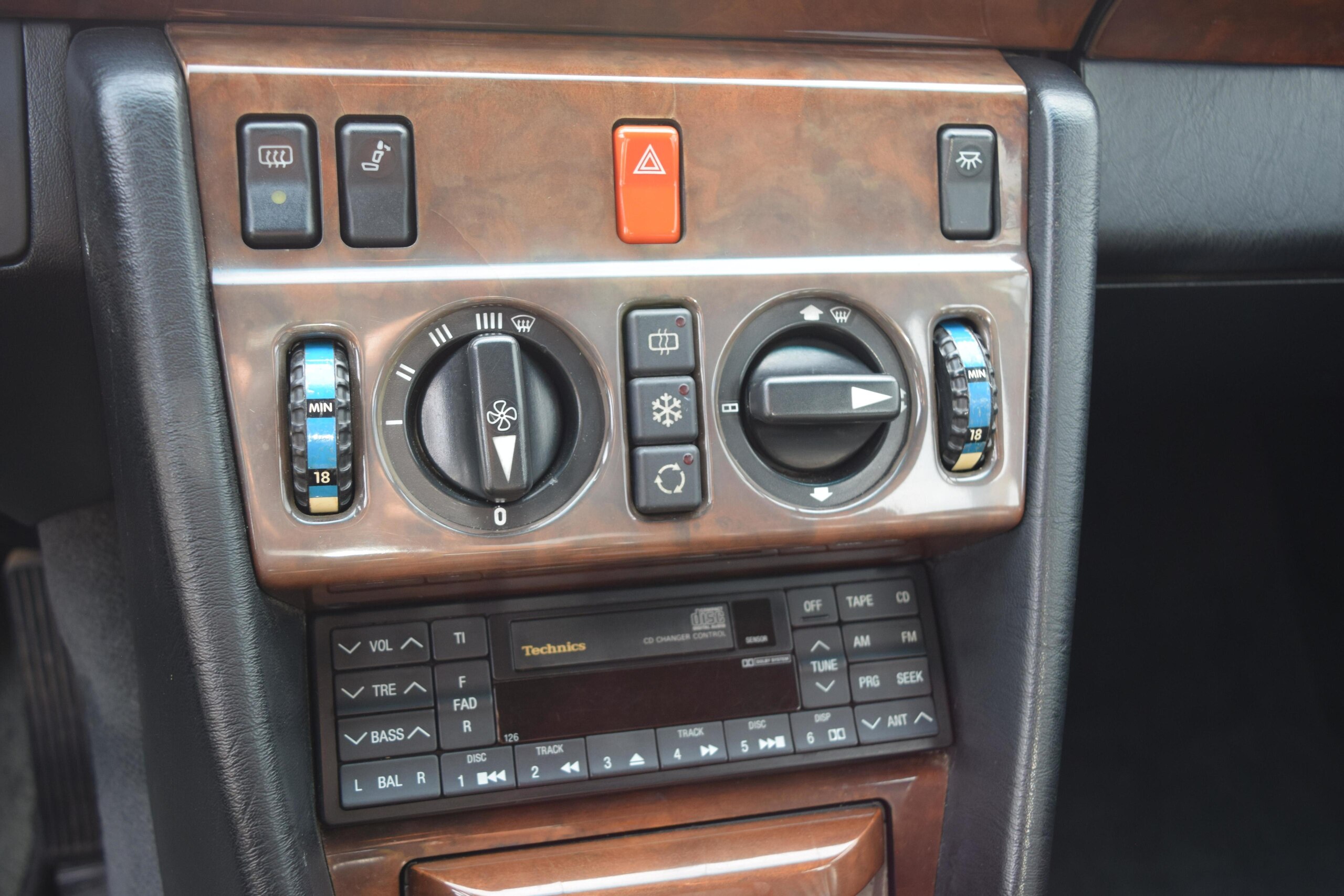 1988 Mercedes Benz 300E 3.2 AMG — Photo 11 / 20