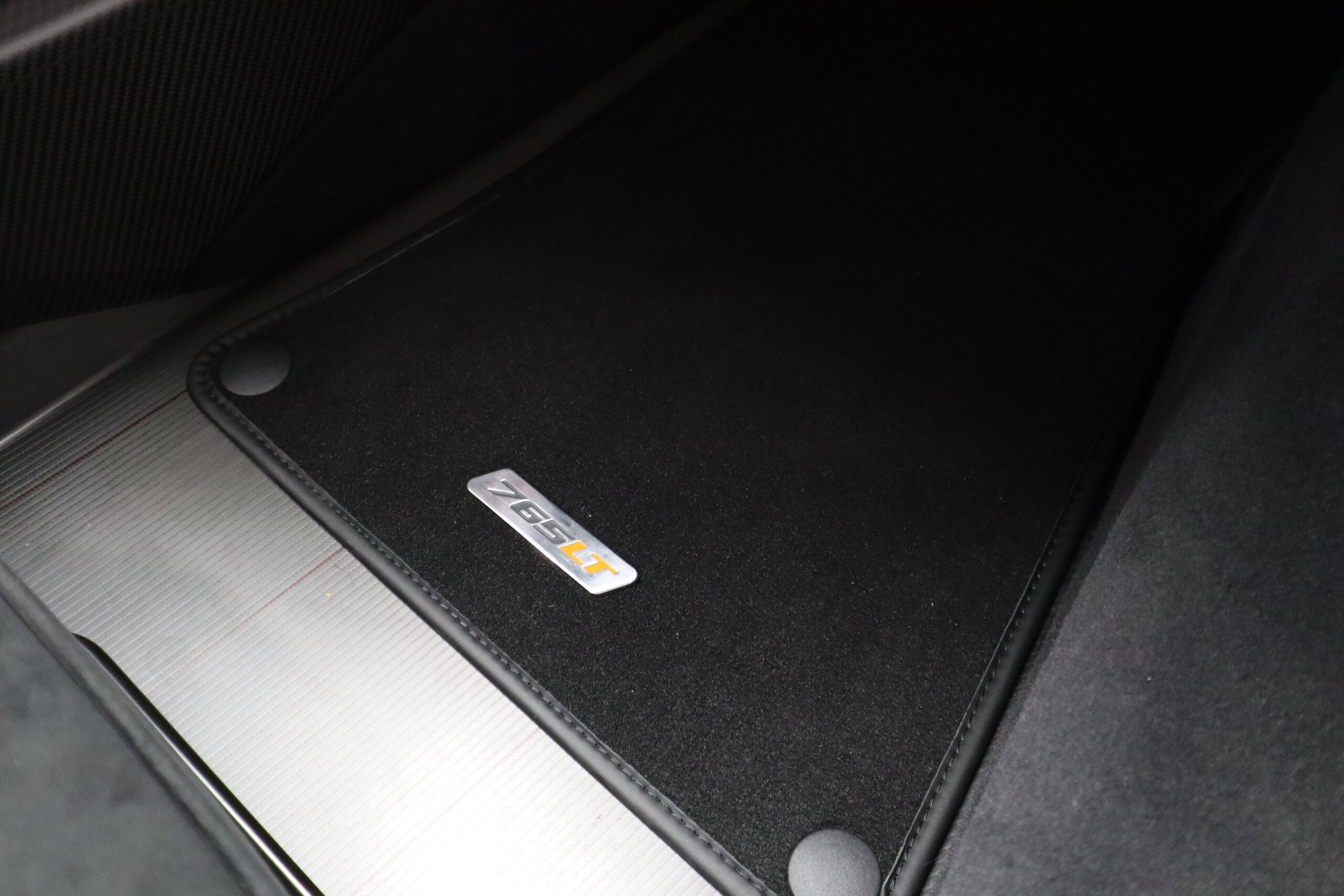 2023 McLaren 765LT Spider — Photo 43 / 49