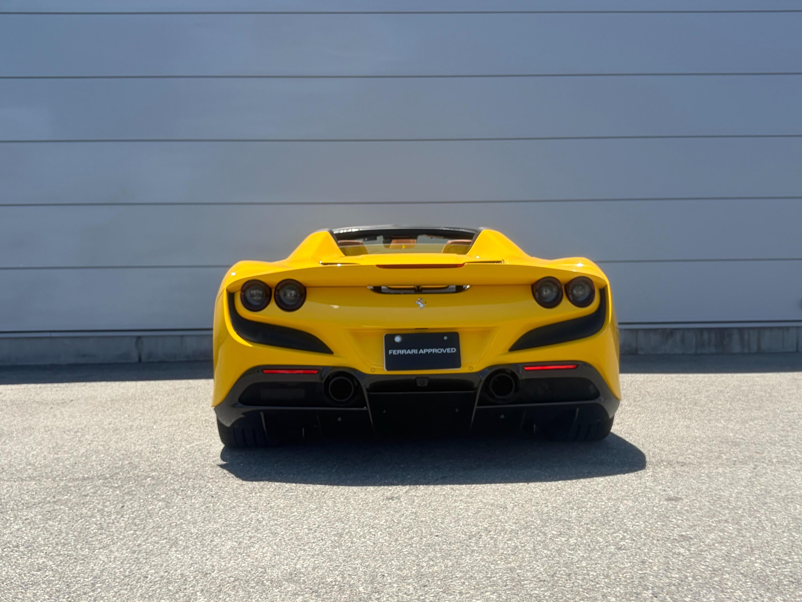 2021 Ferrari F8 Spider — Photo 27 / 37