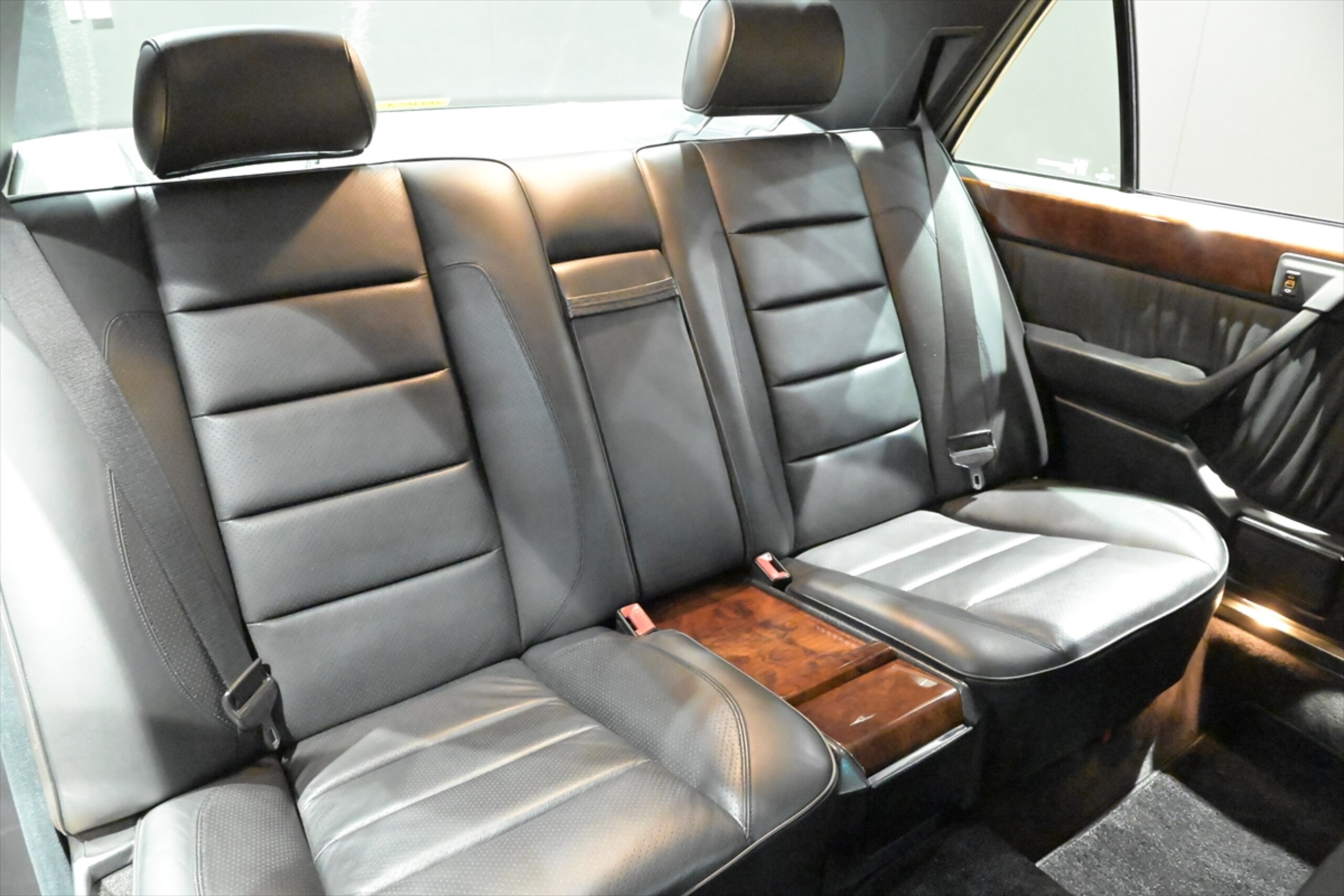 1993 Mercedes Benz 500E 6.0 AMG — Photo 19 / 23