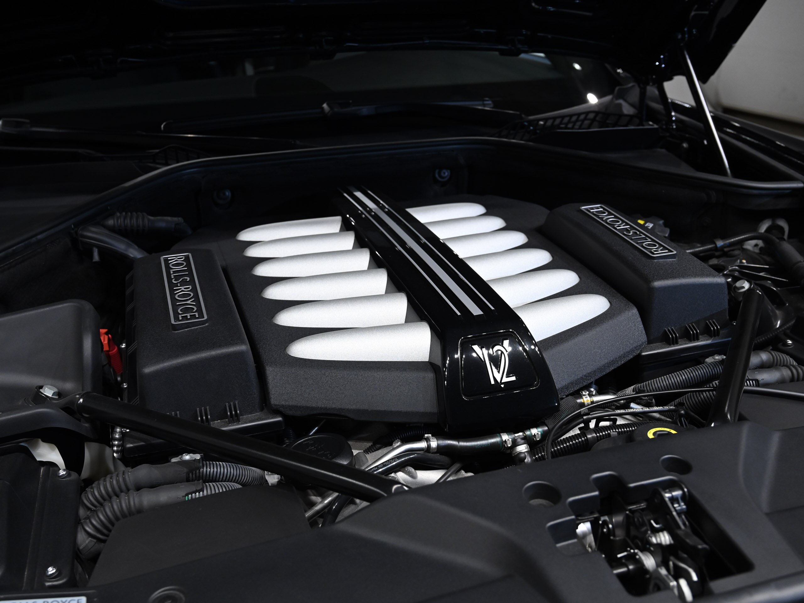 2014 Rolls-Royce Ghost — Photo 27 / 28