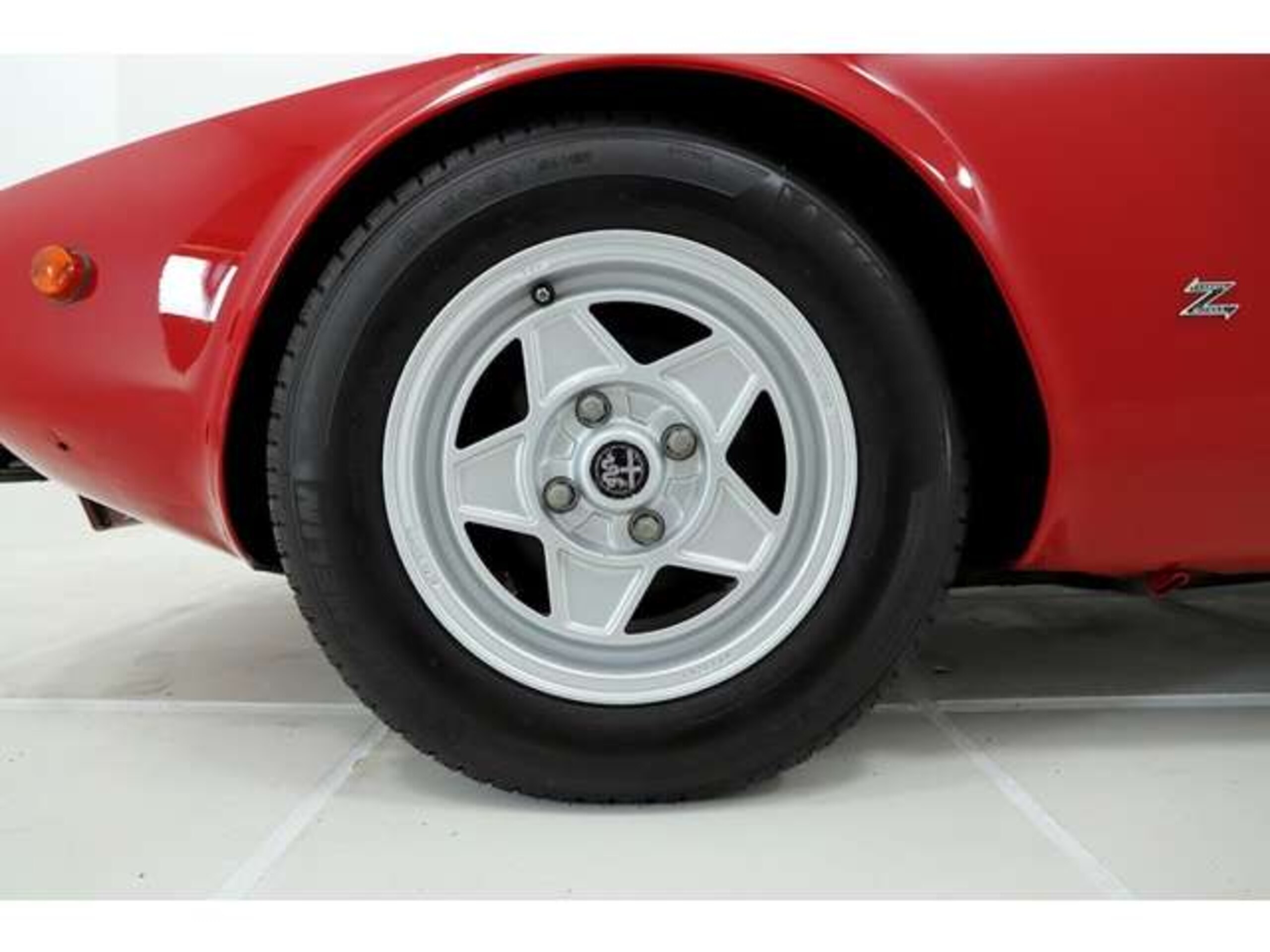 1986 Alfa Romeo Junior Zagato — Photo 13 / 14