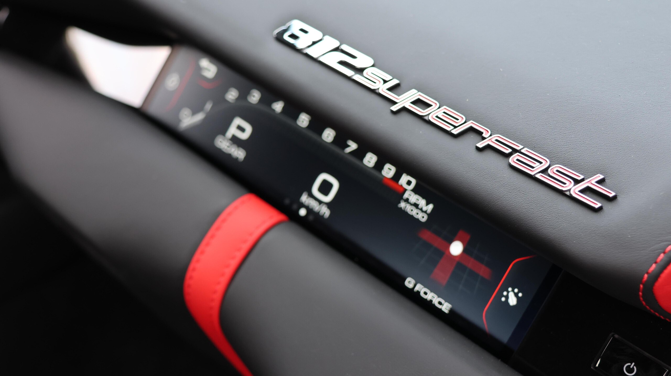 2020 Ferrari 812 Superfast — Photo 9 / 29