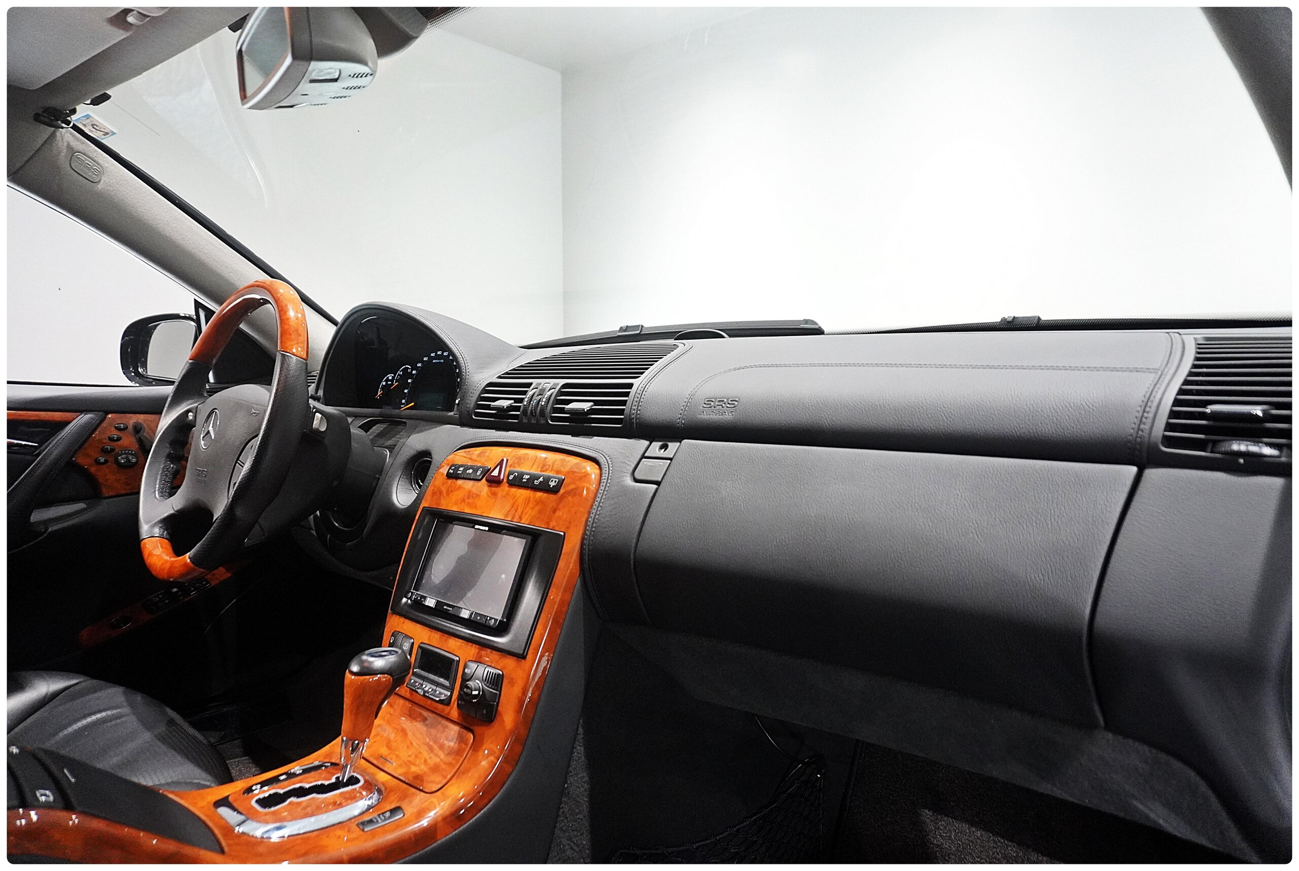2004 Mercedes Benz CL55 AMG — Photo 16 / 24