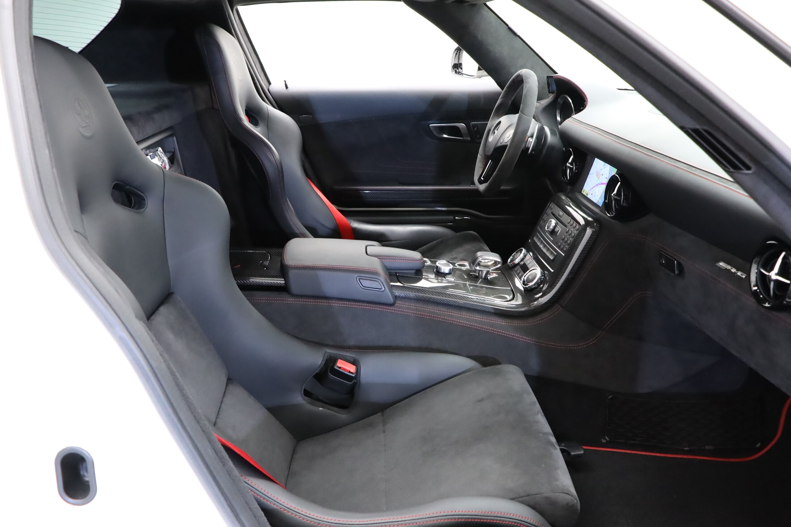 2013 Mercedes Benz SLS AMG — Photo 19 / 22