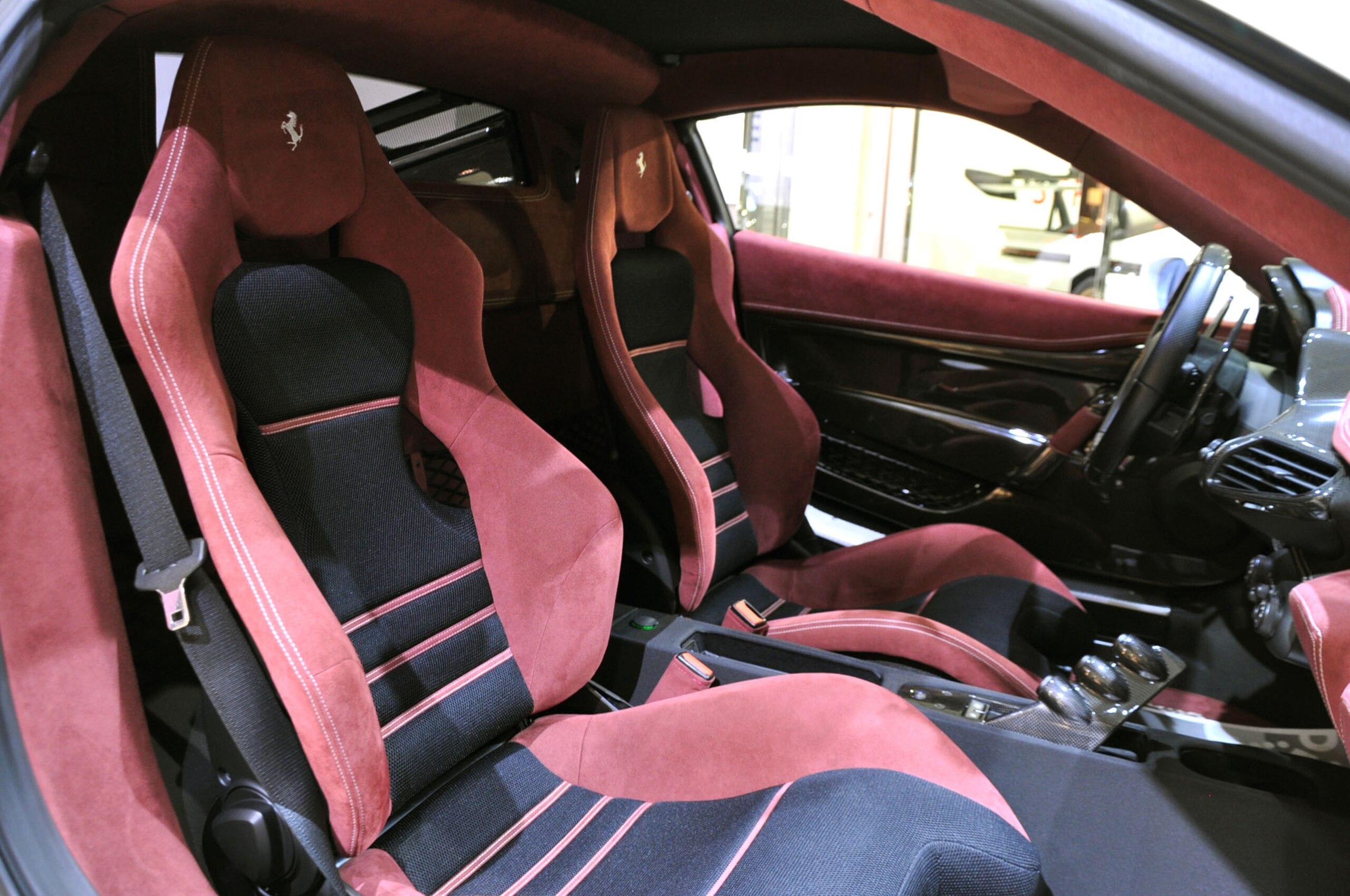 2015 Ferrari 458 Speciale — Photo 14 / 18