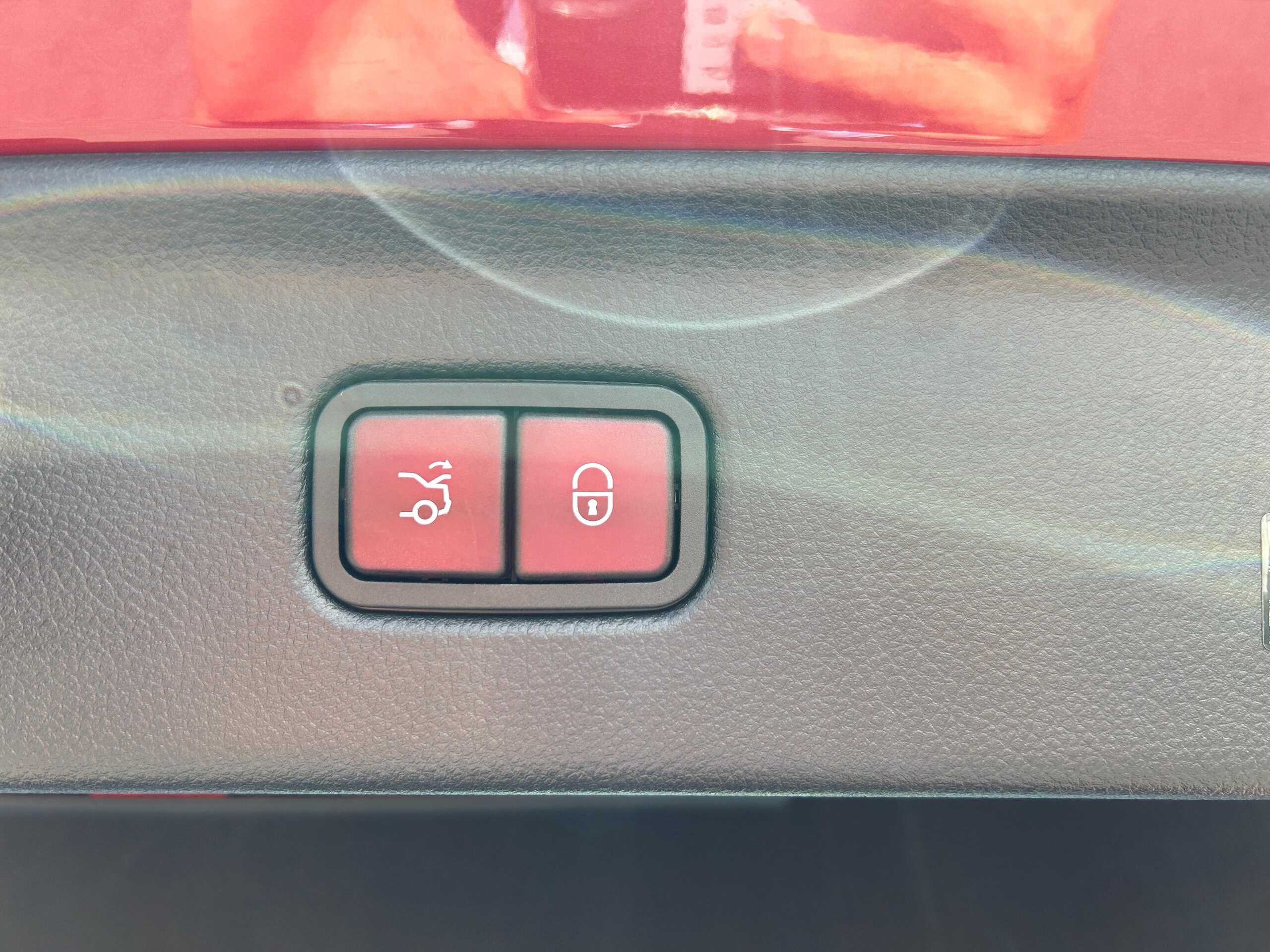 2025 Mercedes Benz Maybach S680 — Photo 40 / 40