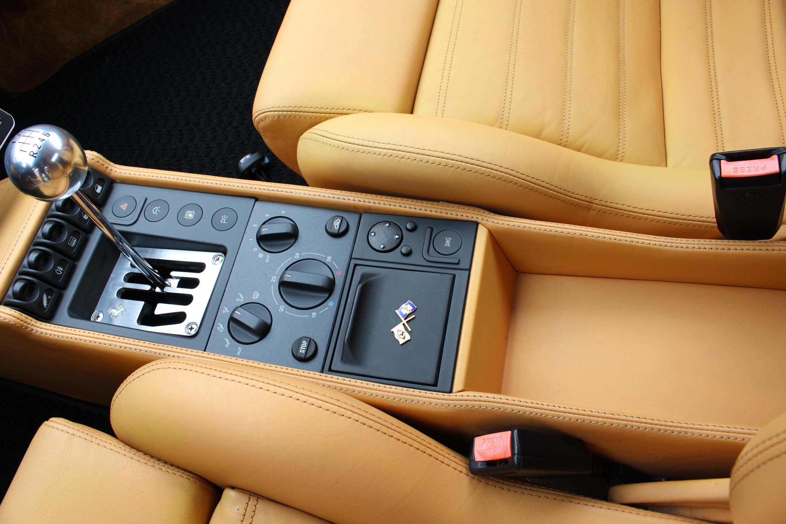 1997 Ferrari F355 Berlinetta — Photo 13 / 16