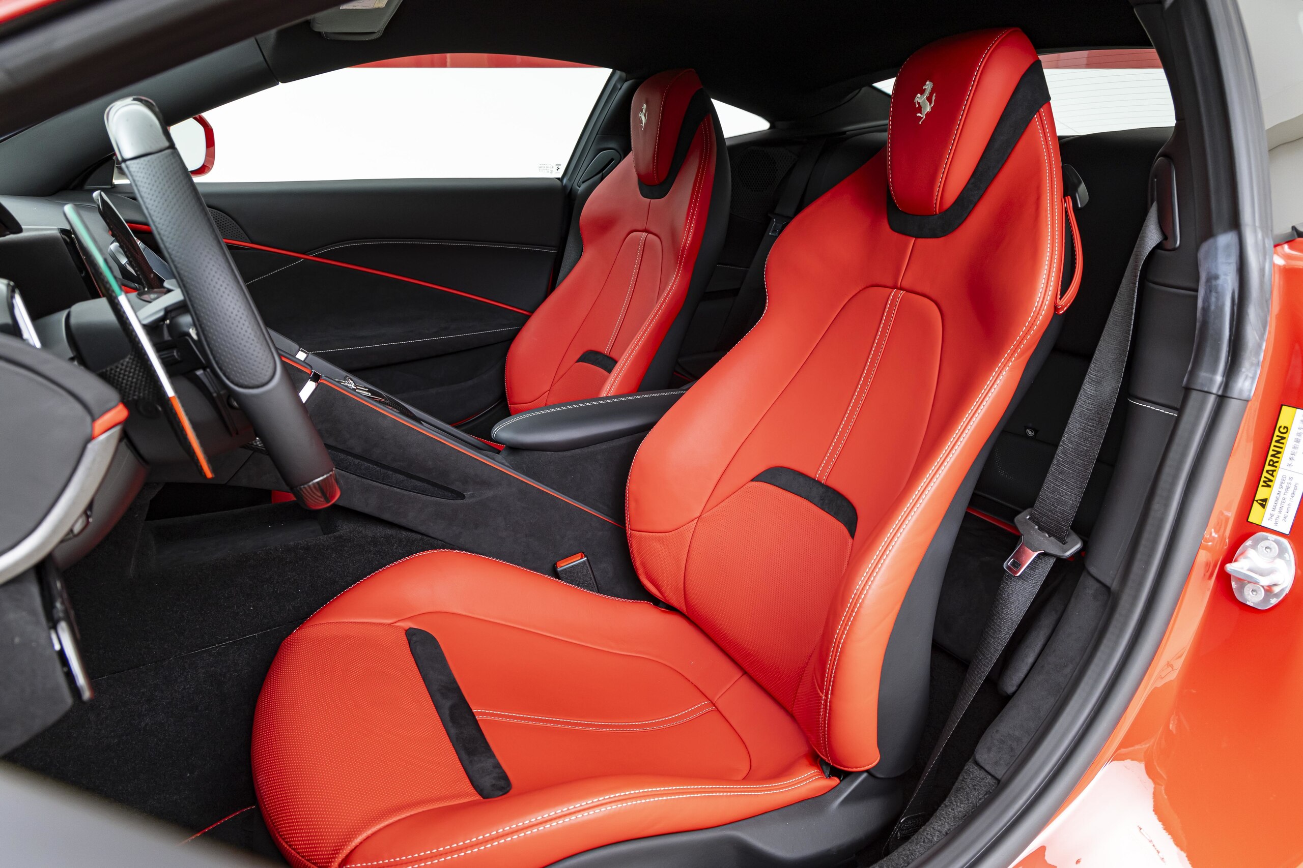 2021 Ferrari Roma — Photo 6 / 26