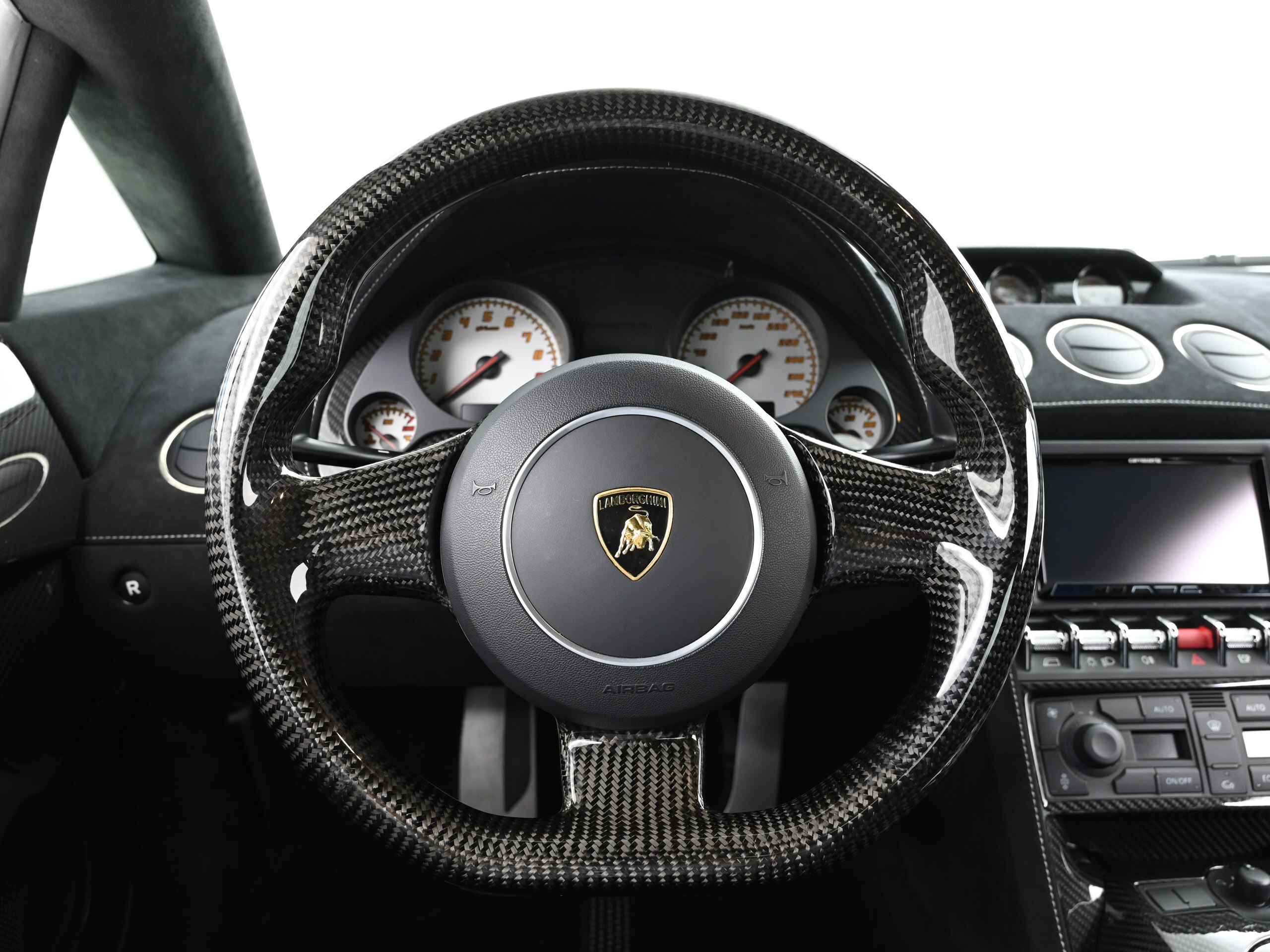 2011 Lamborghini Gallardo LP570-4 Superleggera — Photo 10 / 24