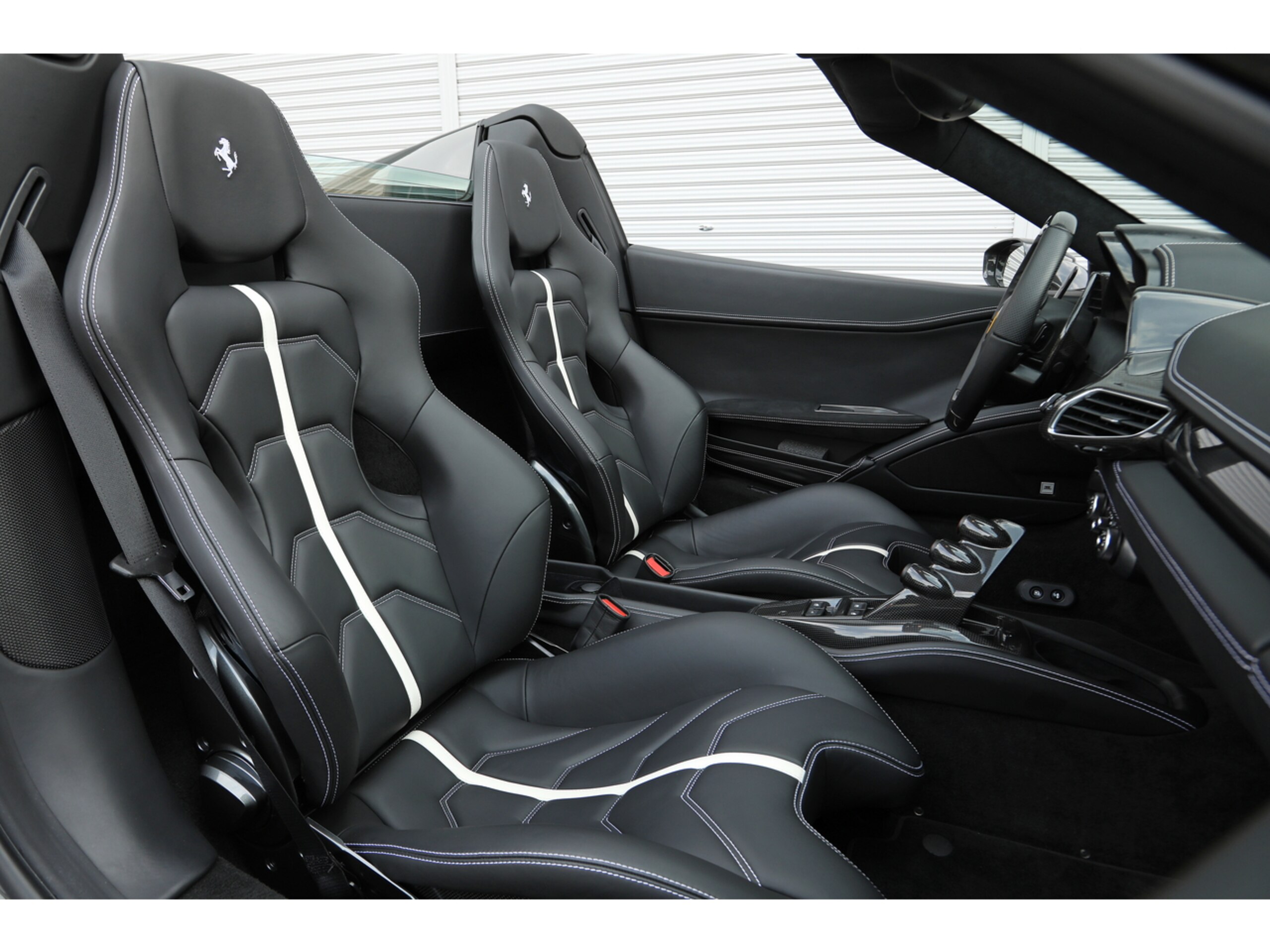 2014 Ferrari 458 Spider — Photo 19 / 21