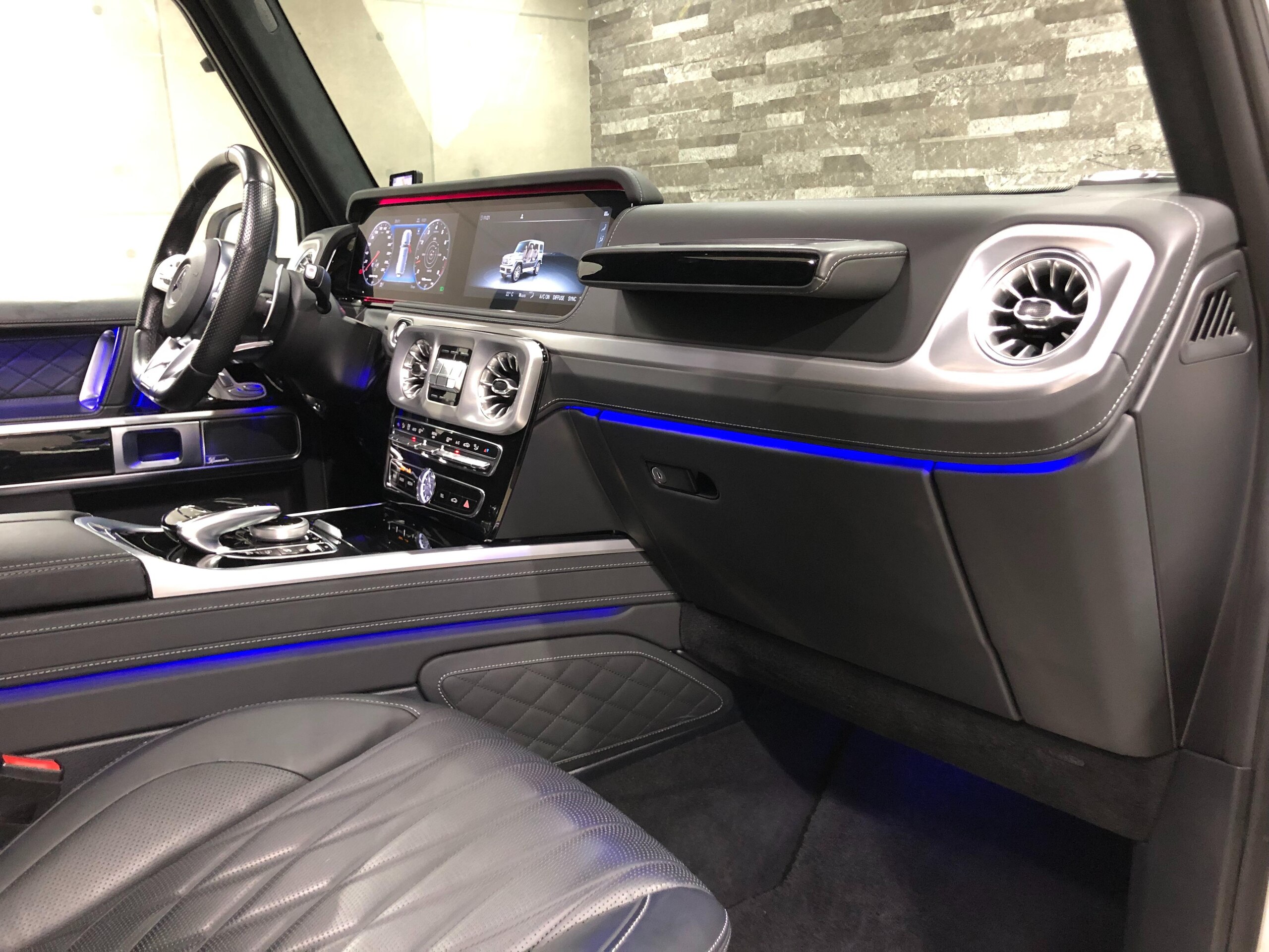 2019 Mercedes Benz G63 AMG — Photo 16 / 21