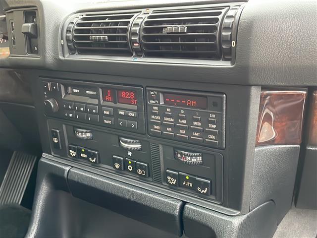 1995 BMW 540i — Photo 11 / 20