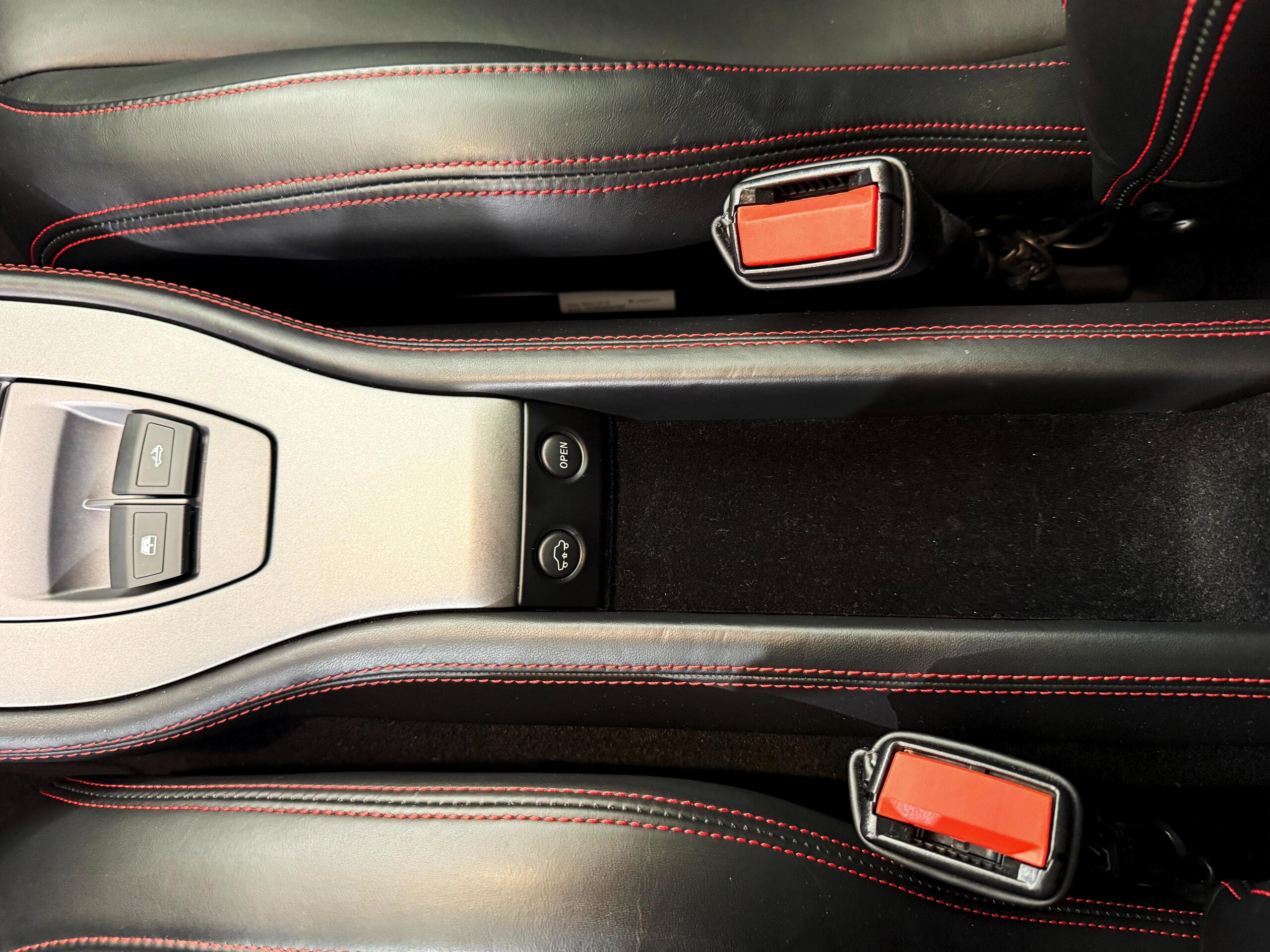2015 Ferrari 458 Spider — Photo 21 / 37