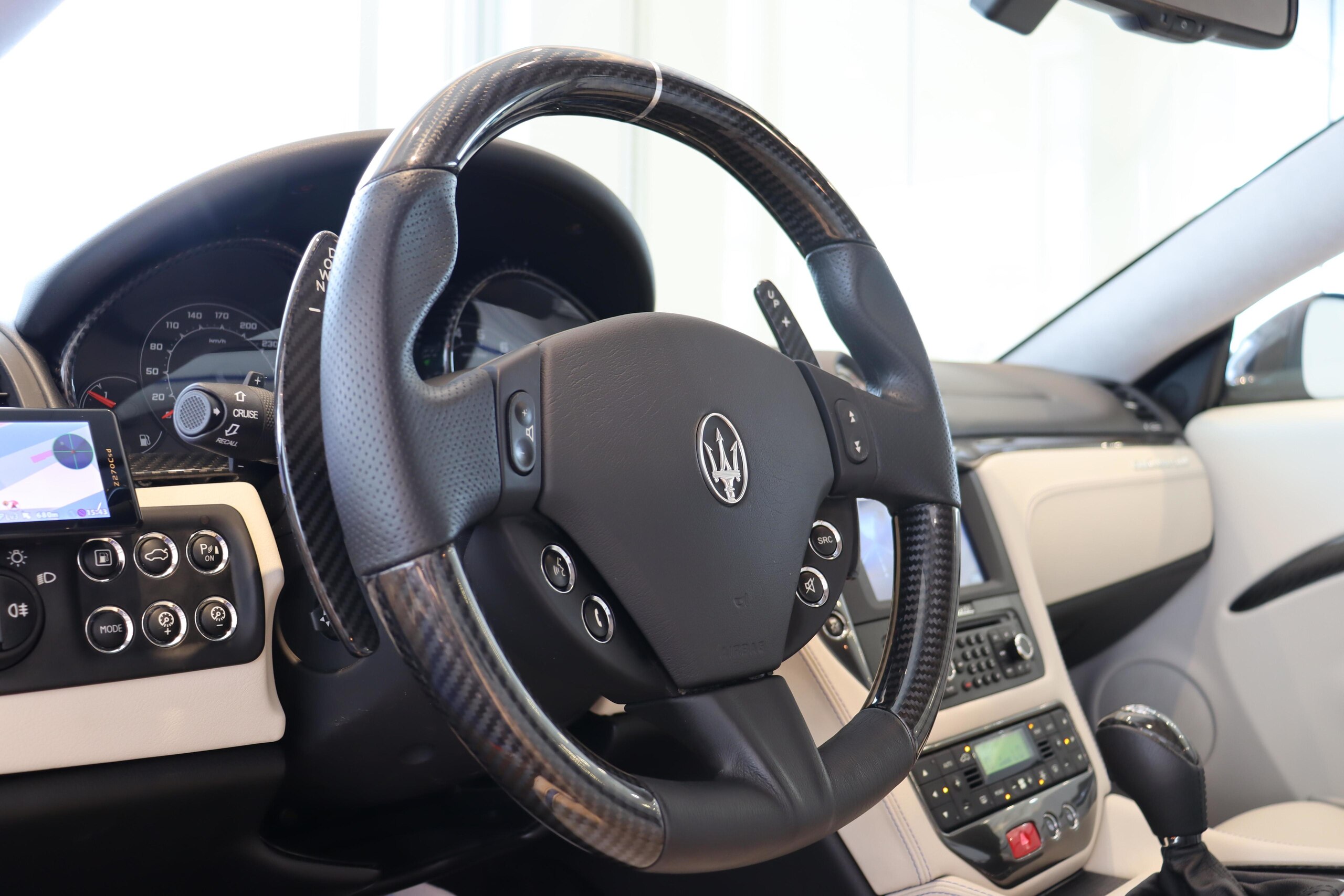 2016 Maserati GranTurismo Sport — Photo 10 / 23