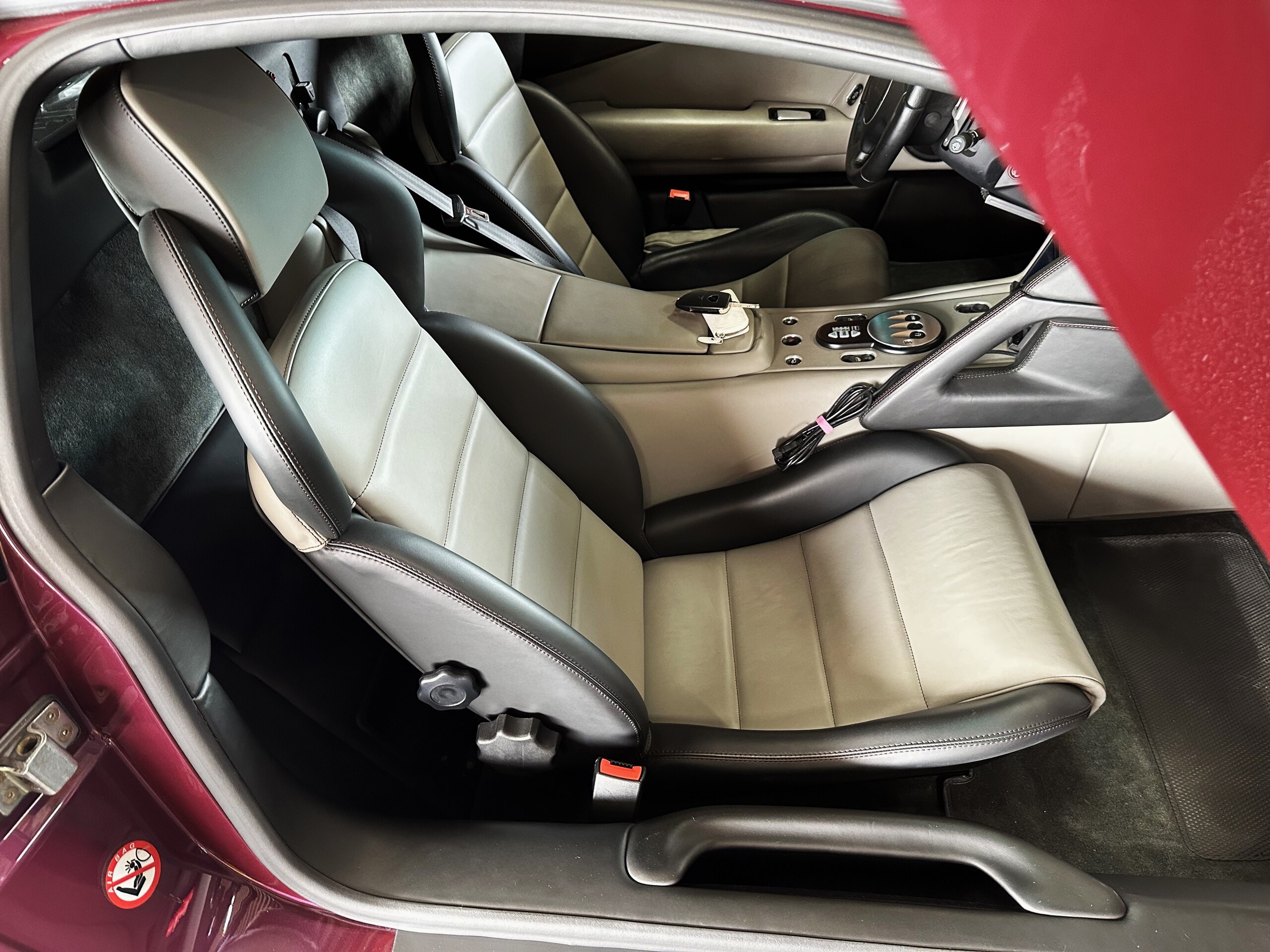 2004 Lamborghini Murcielago — Photo 13 / 20