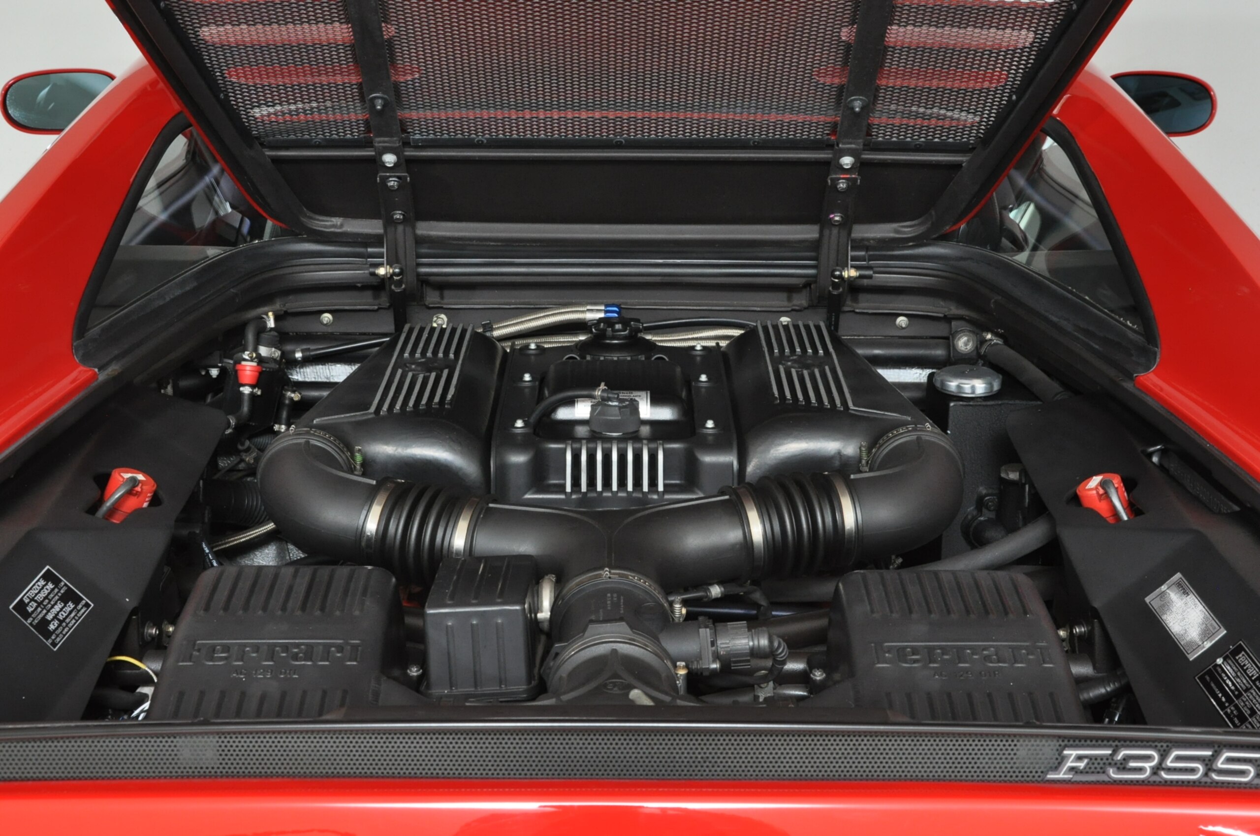 1997 Ferrari F355 Berlinetta — Photo 8 / 8