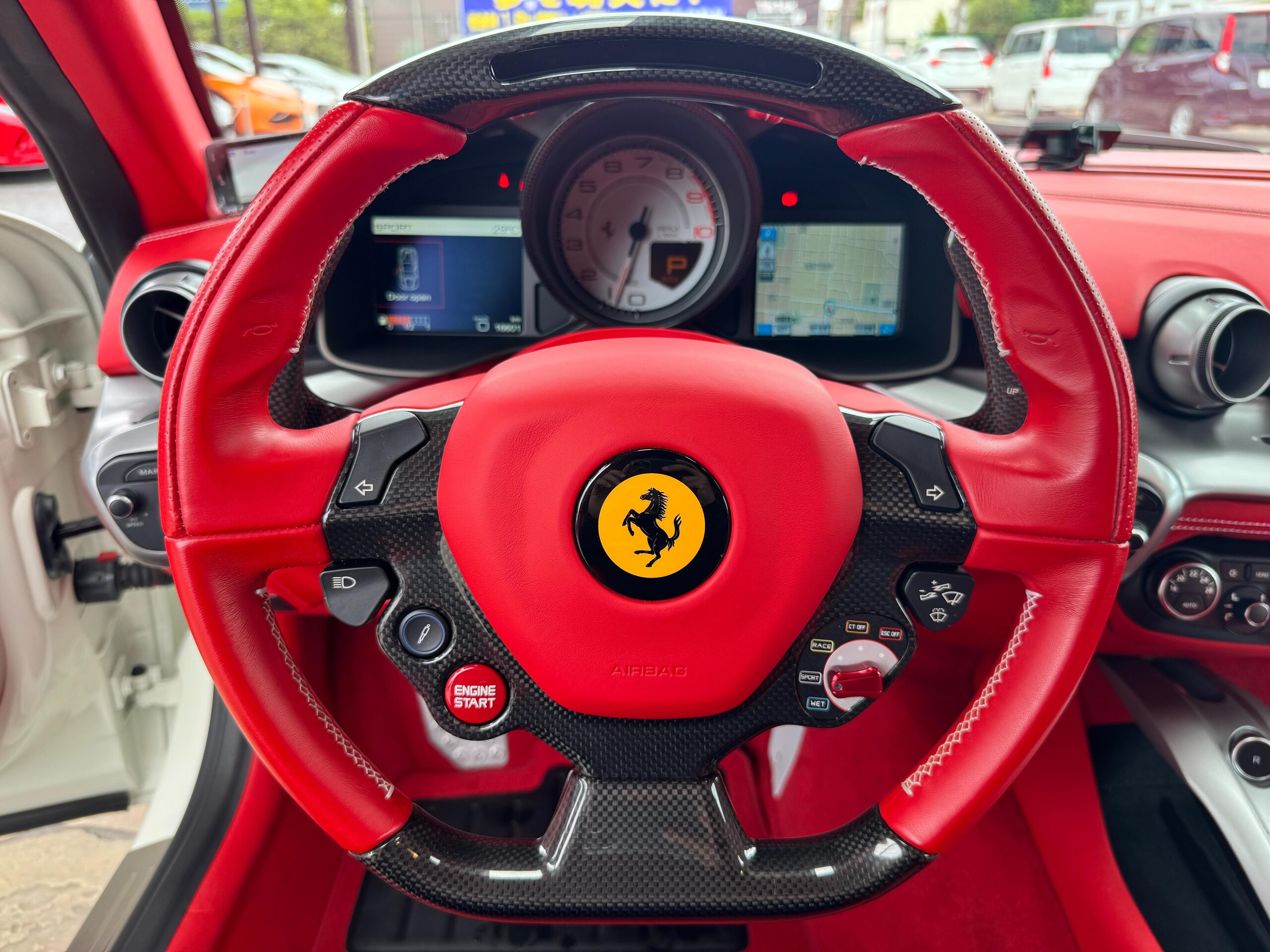 2014 Ferrari F12 Berlinetta — Photo 6 / 54