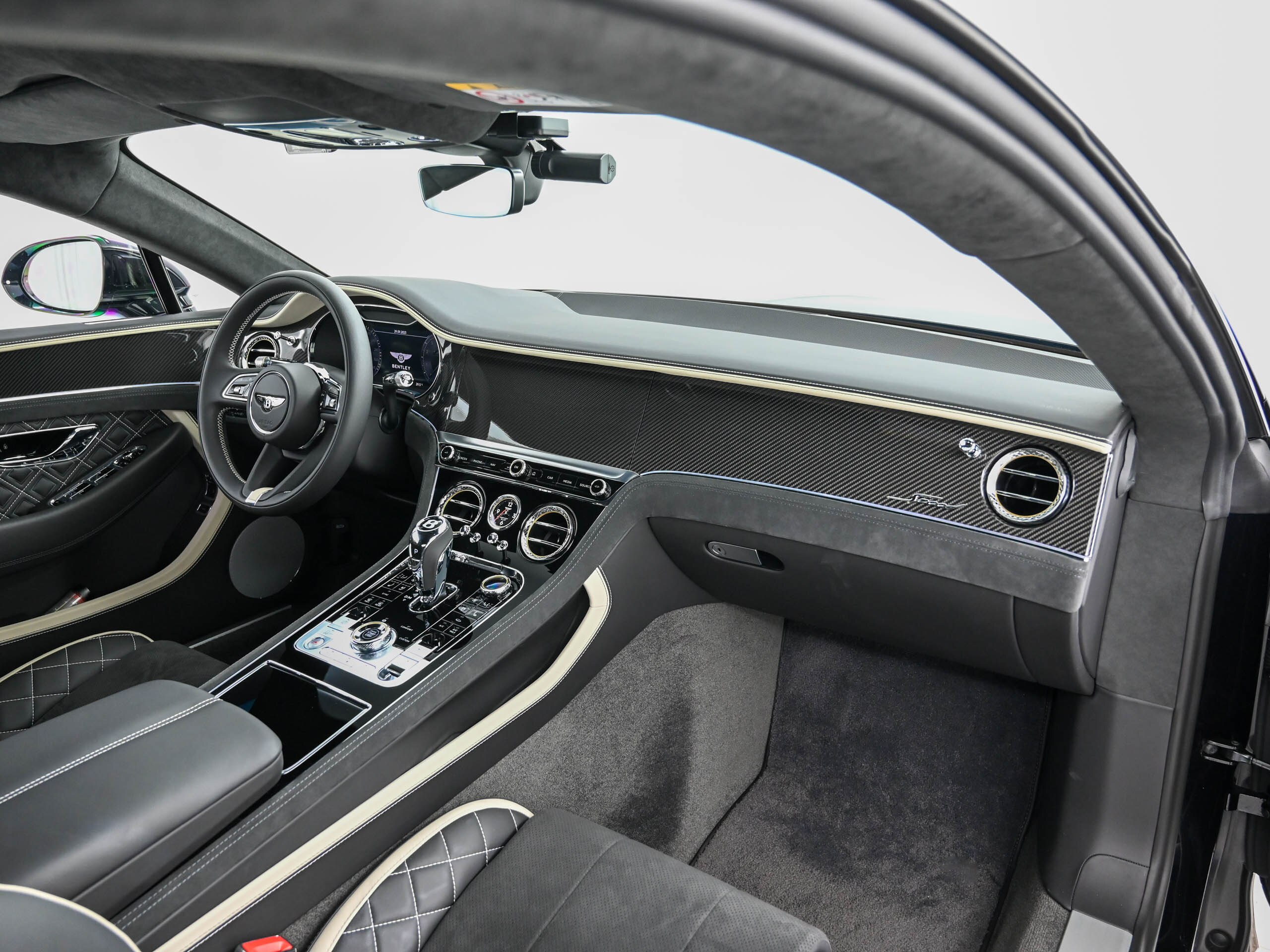 2022 Bentley Continental GT Speed — Photo 13 / 17