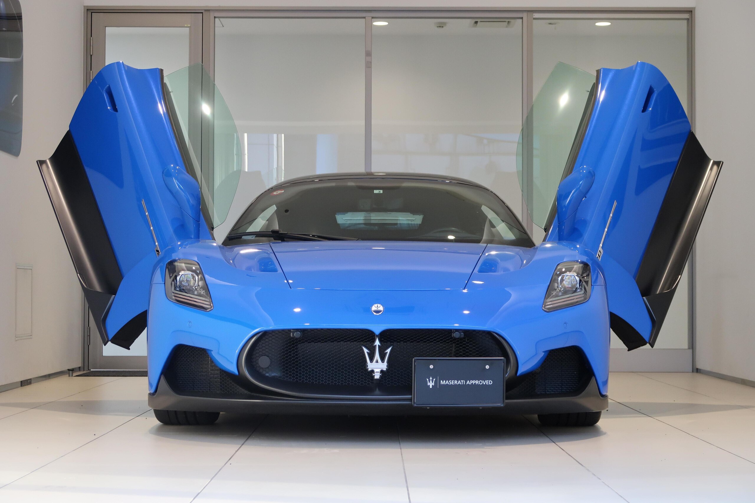 2022 Maserati MC20 for sale in Japan