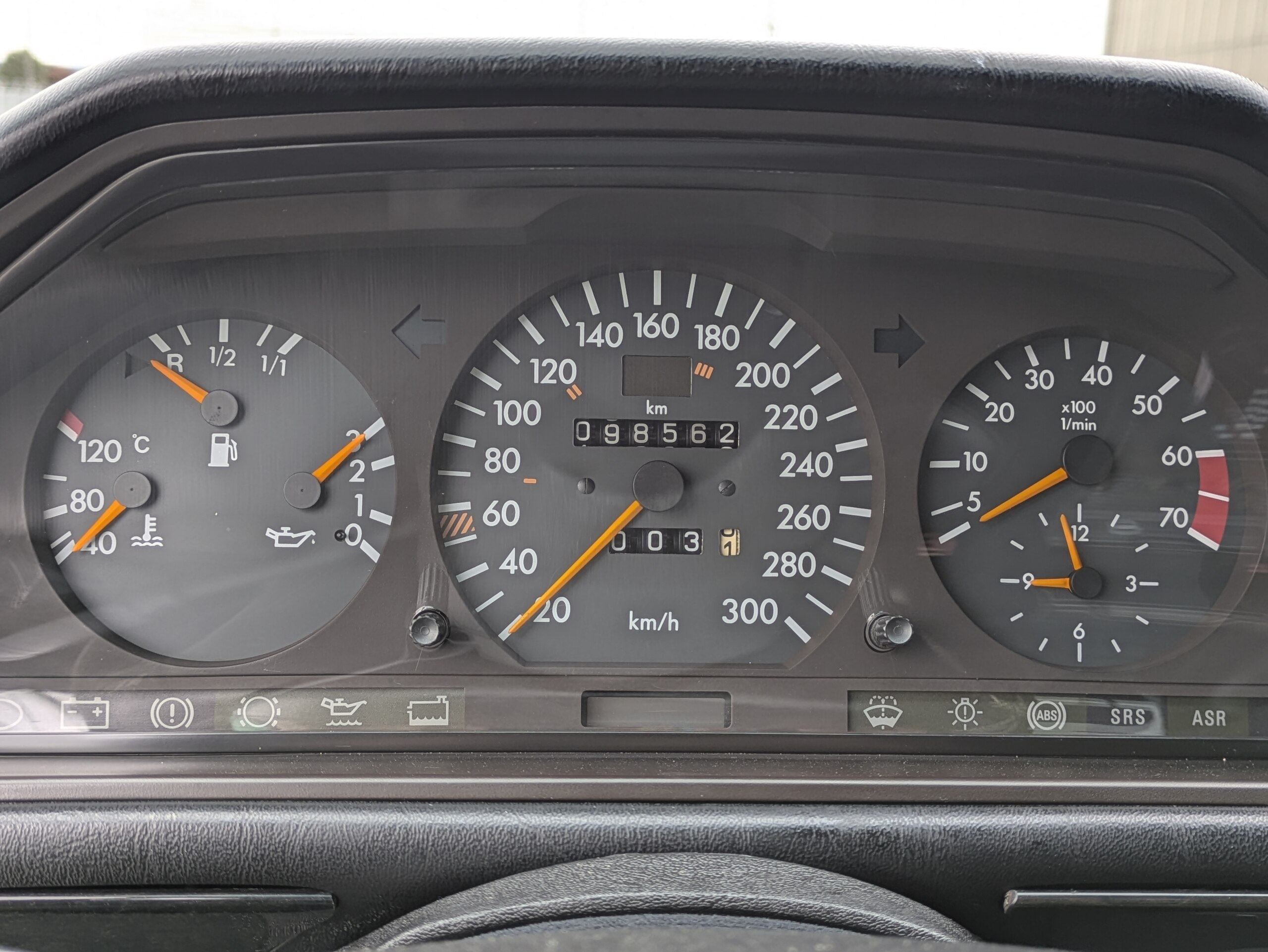 1993 Mercedes Benz 500E — Photo 10 / 14