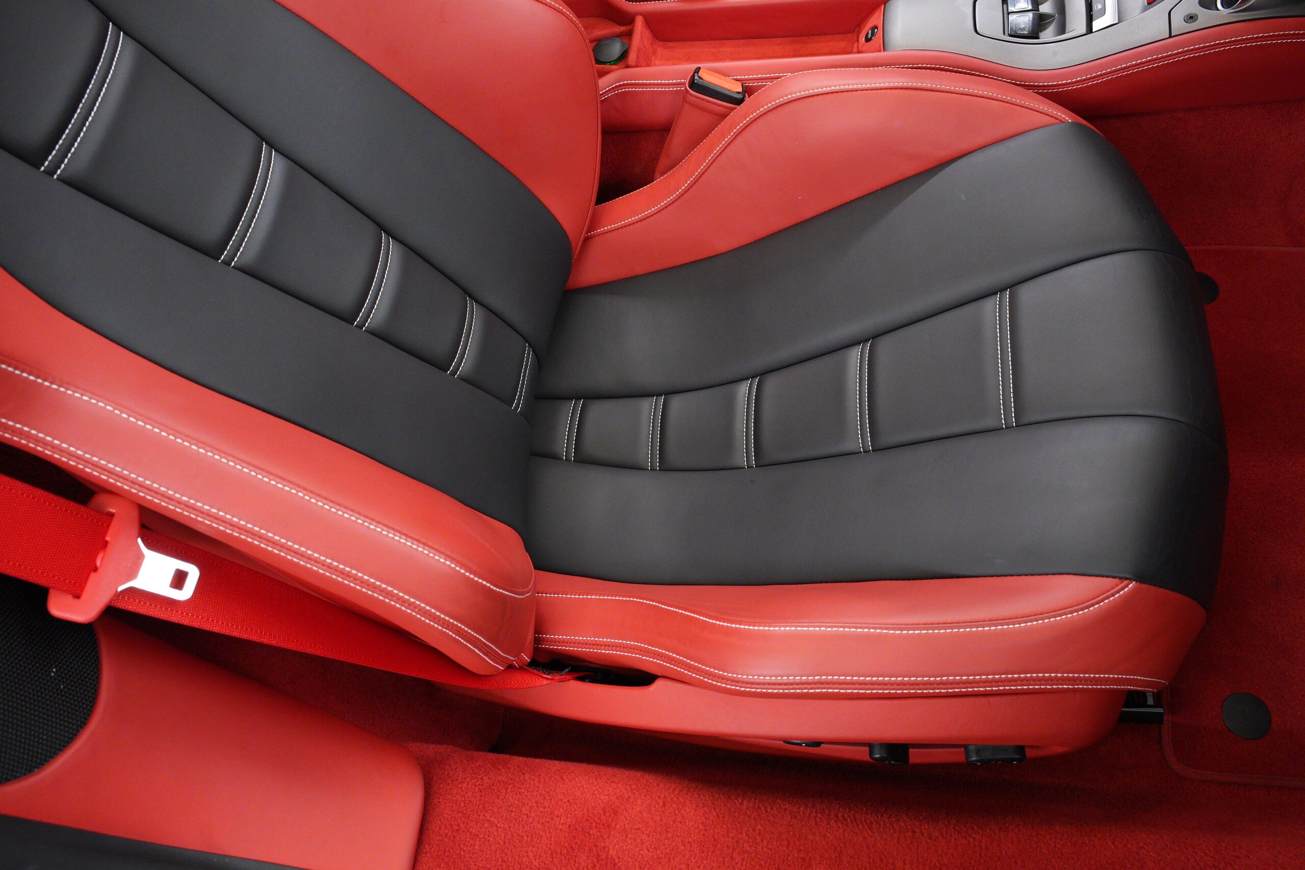 2013 Ferrari 458 Spider — Photo 11 / 34