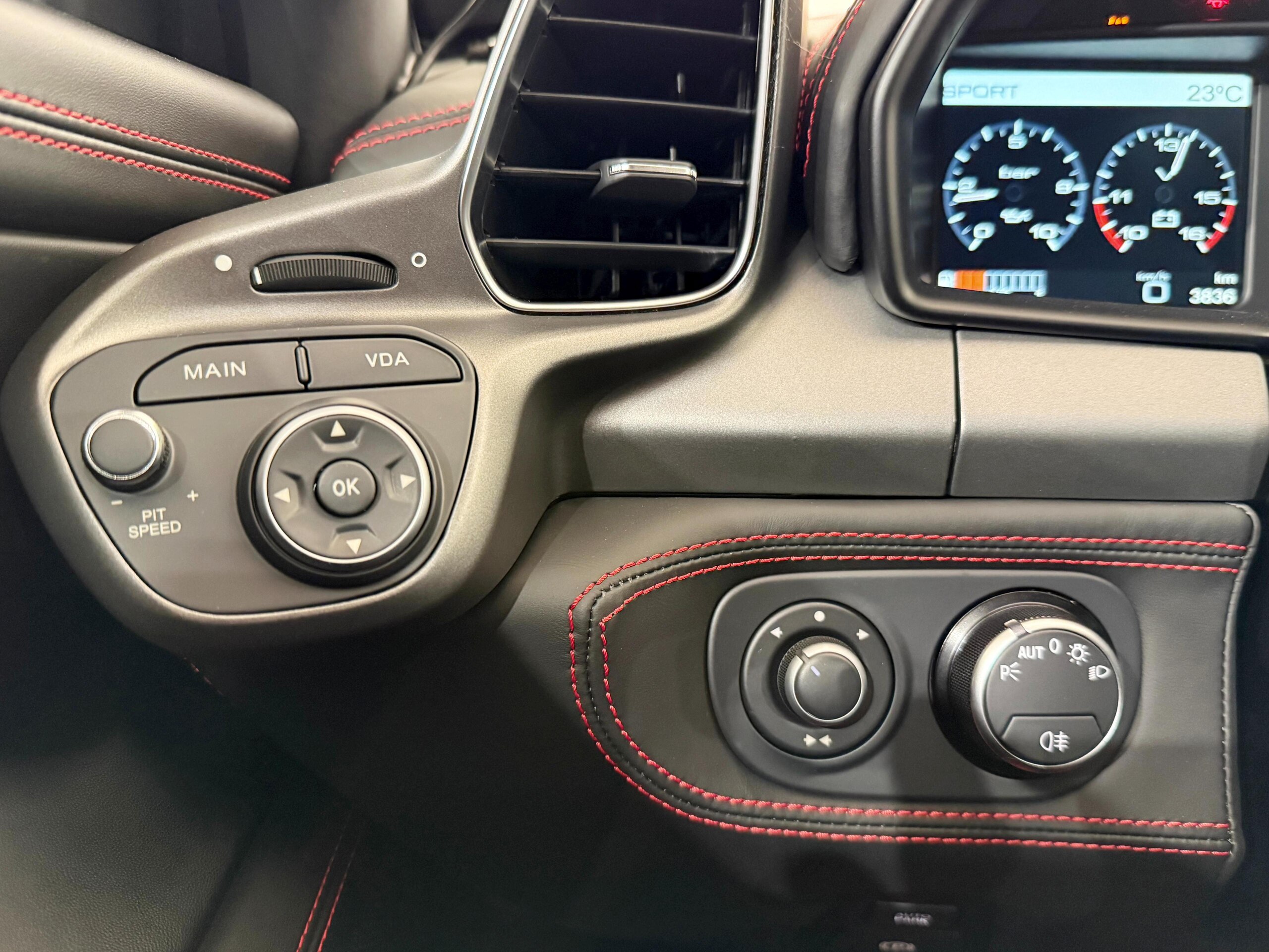 2015 Ferrari 458 Spider — Photo 18 / 37
