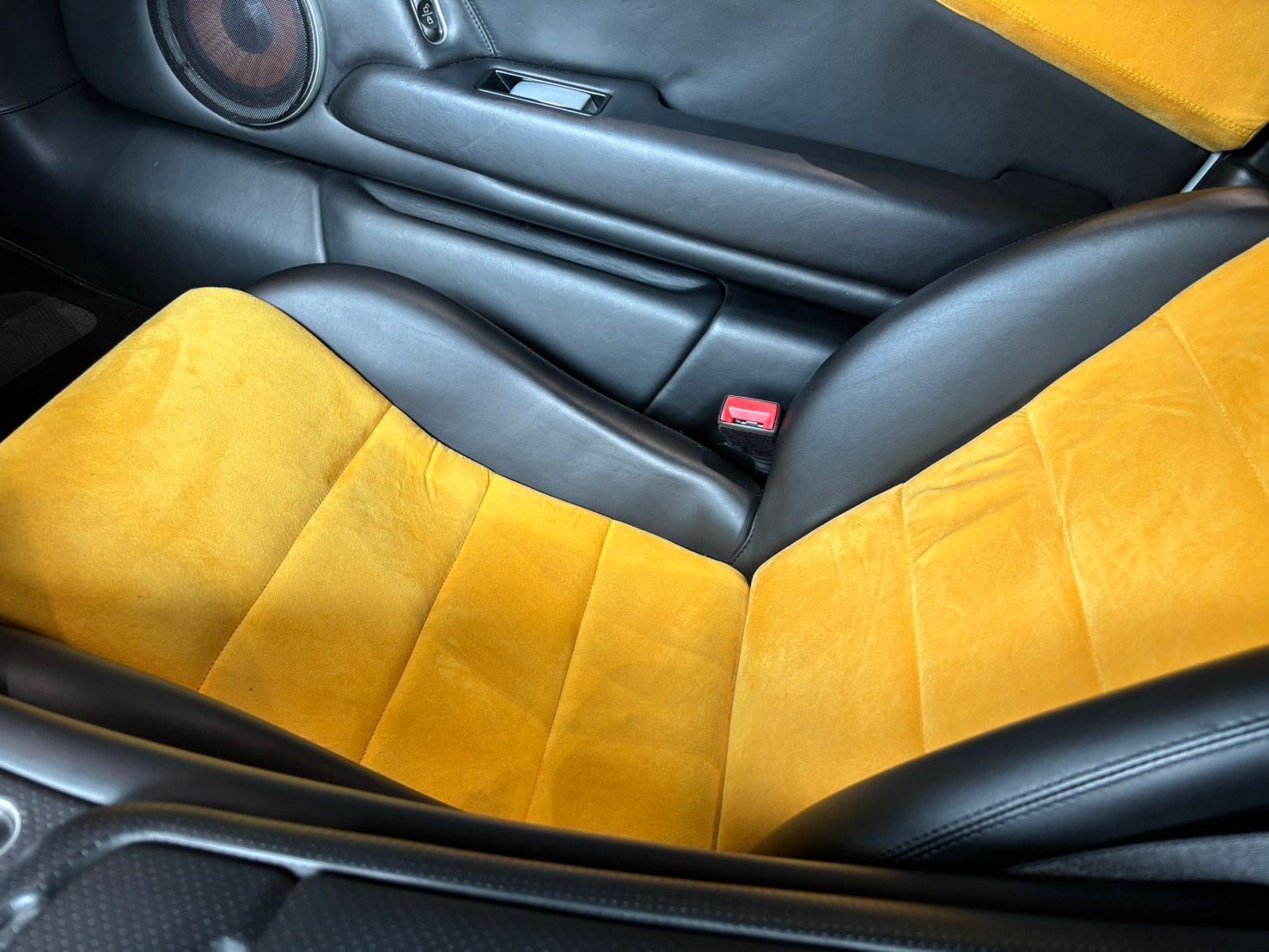 2005 Lamborghini Murcielago Roadster — Photo 10 / 13